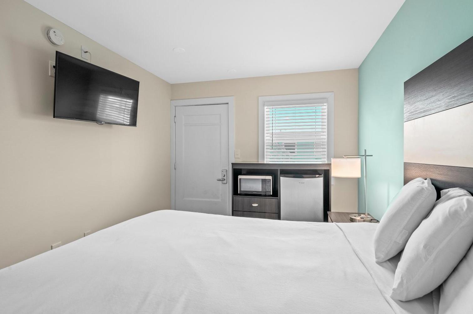 Standard Room One Double Bed