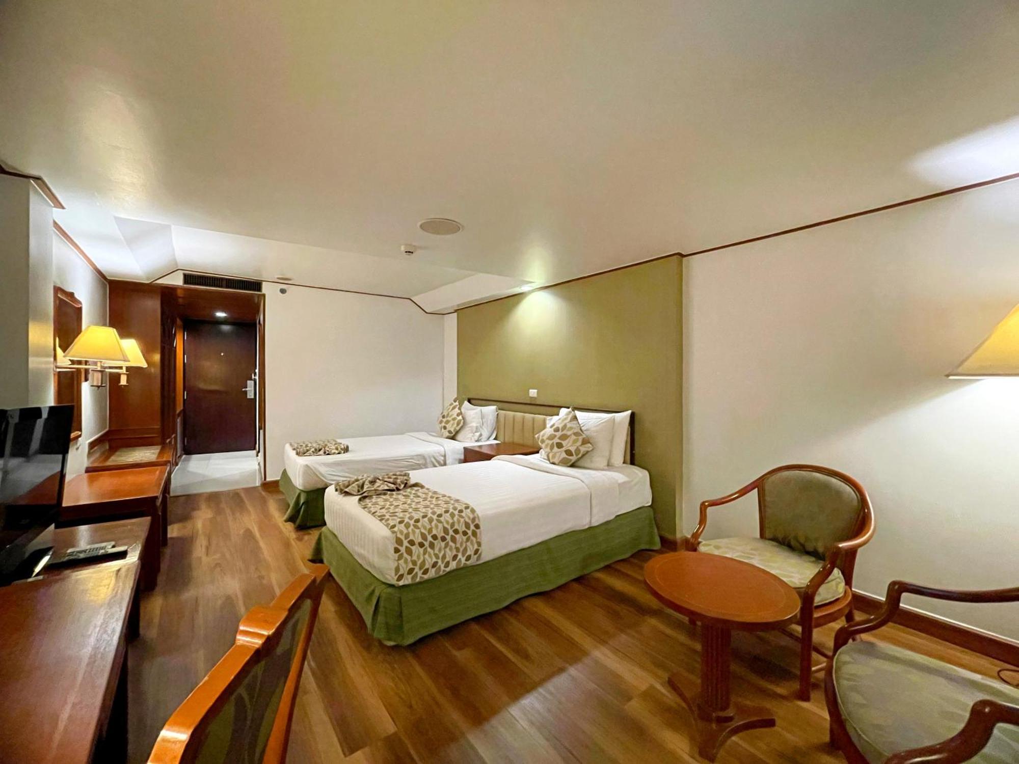 Superior Twin Room