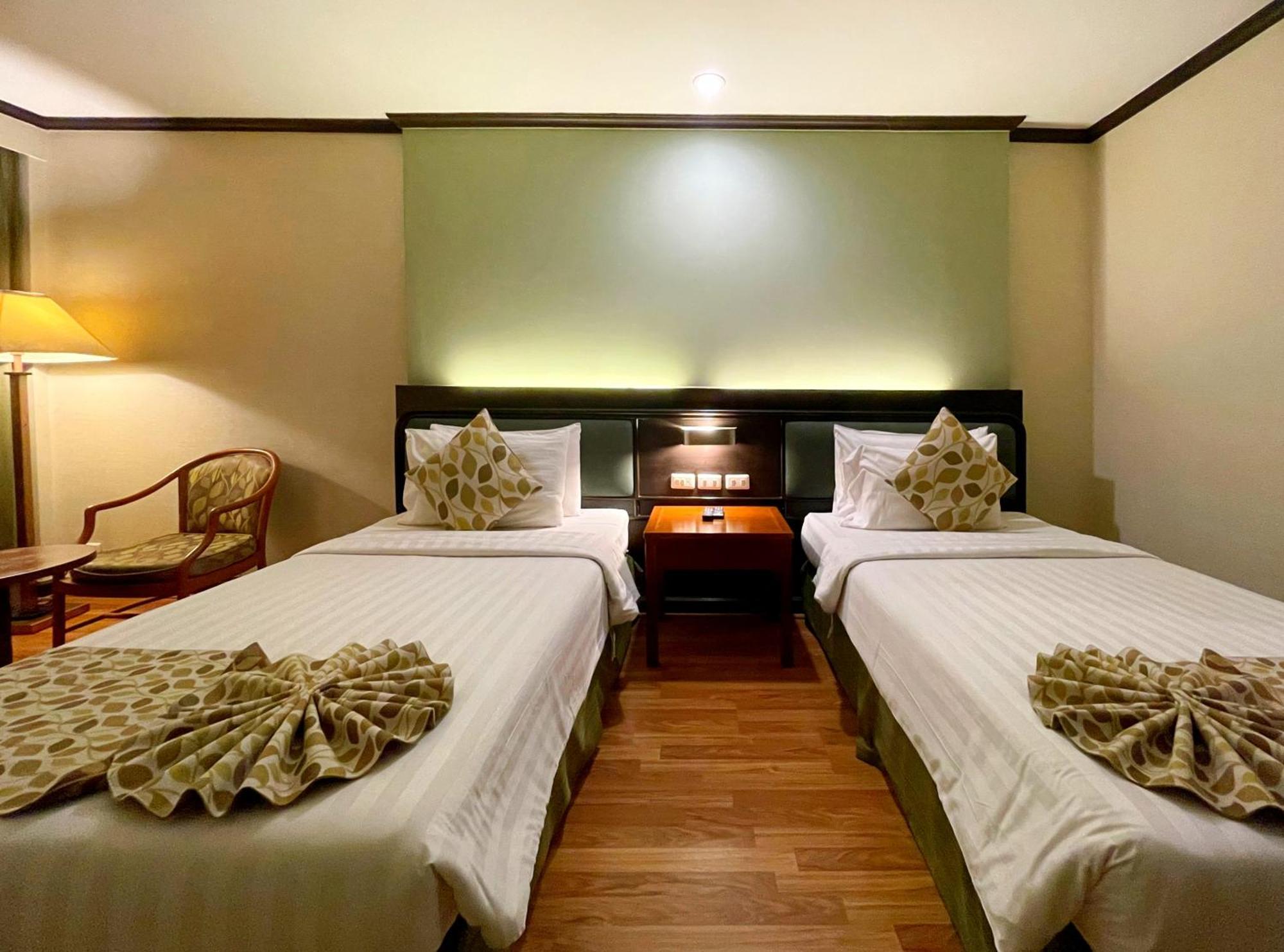 Deluxe Premium Twin Room