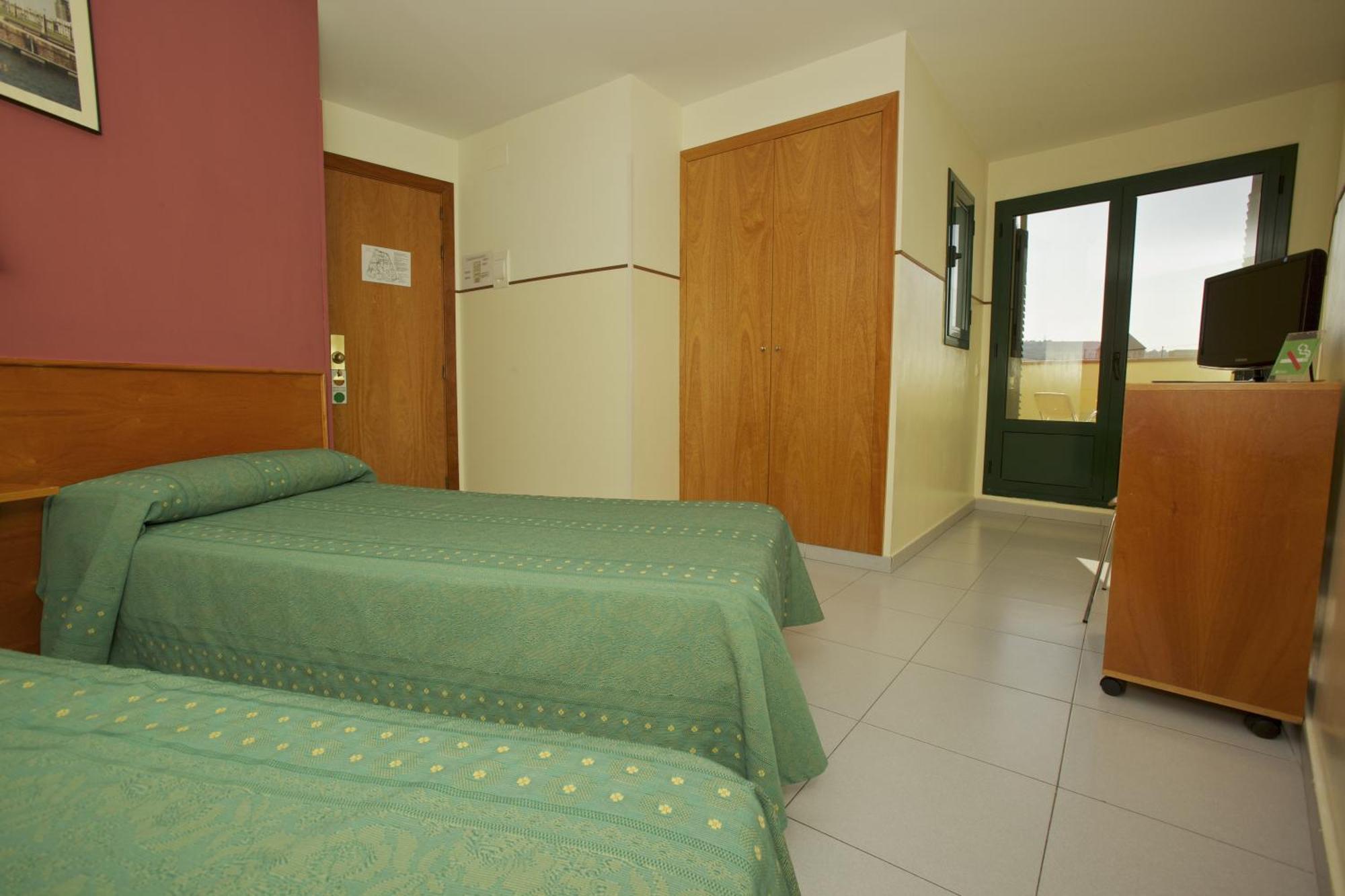 Twin Room Terrace