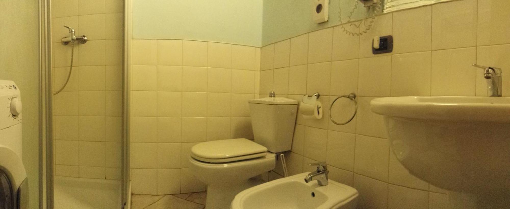 Double or Twin Room Private External Bathroom