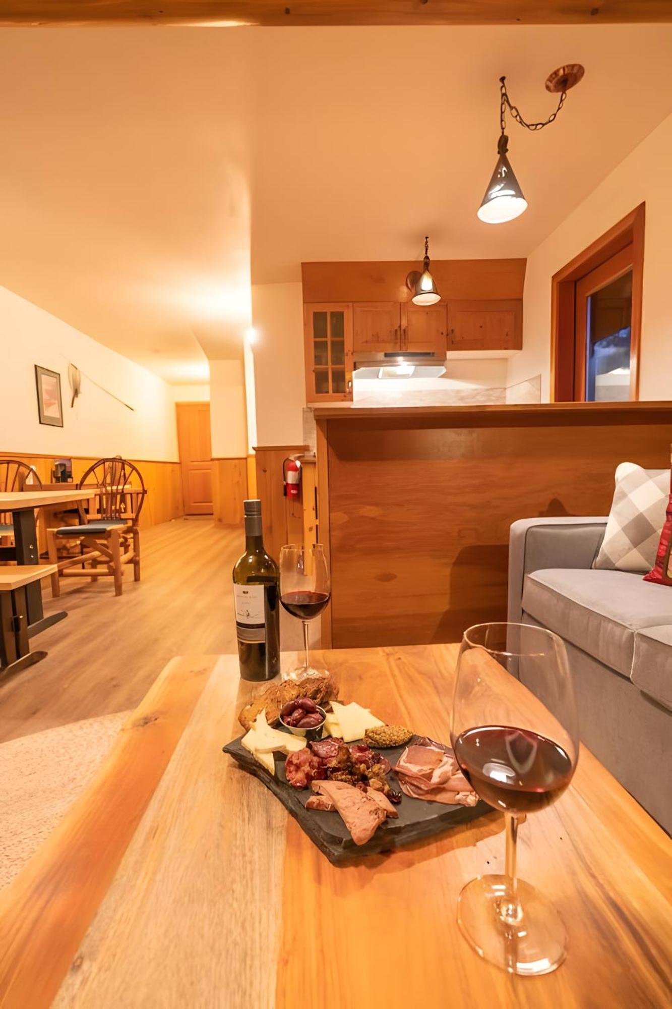 Superior One Bedroom Suite Lodge Building