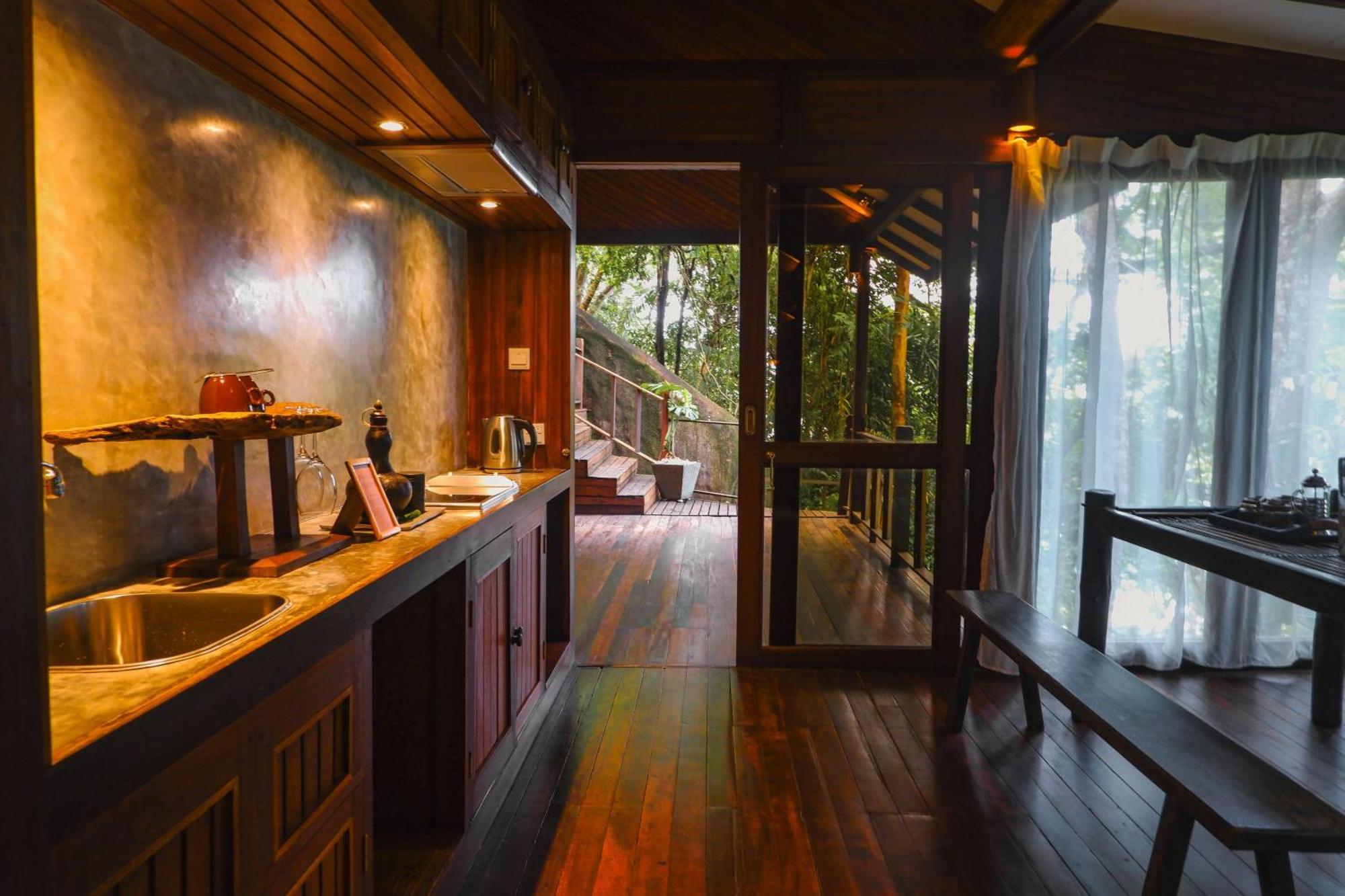 Seaview Sarang Kitchenette Partial Sea View