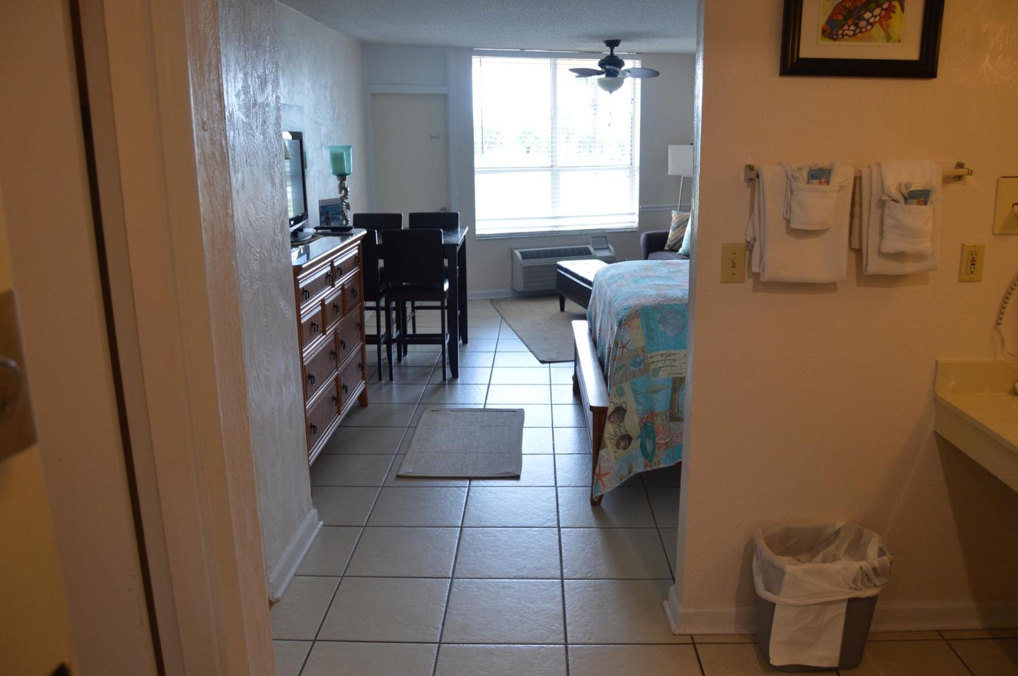 King or Queen Studio Partial Ocean View,1588142696:JPEG