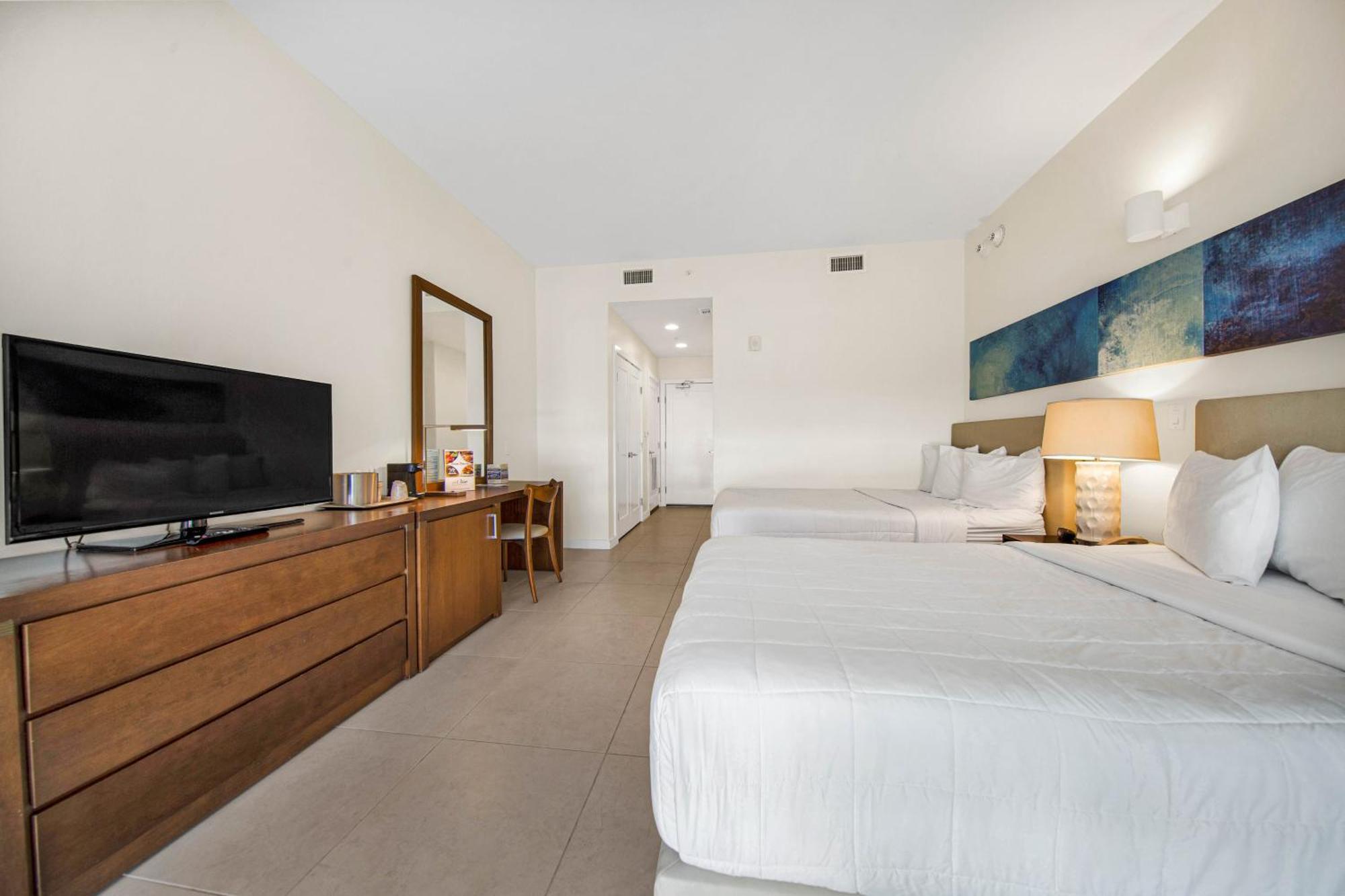 Deluxe Two Double Beds