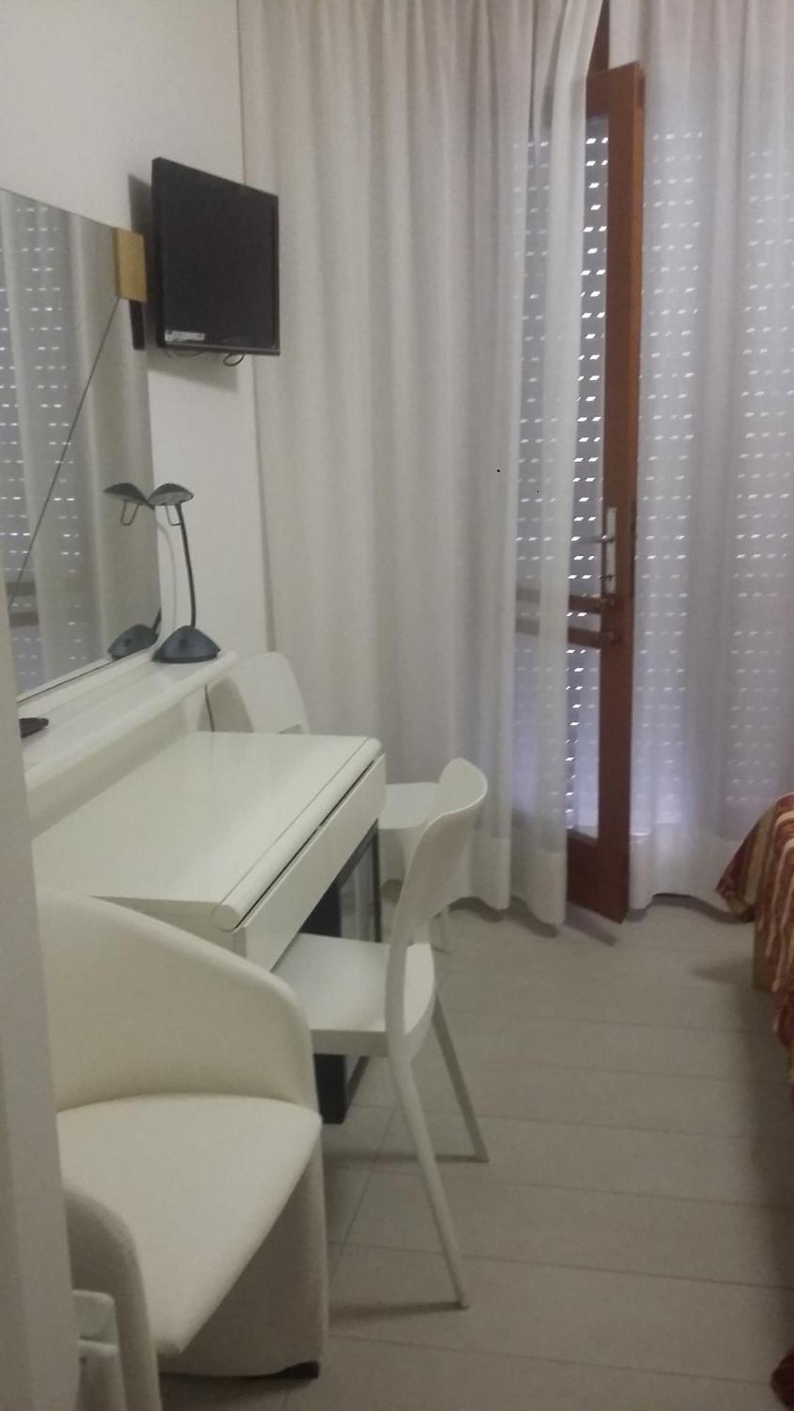 Basic Double Room