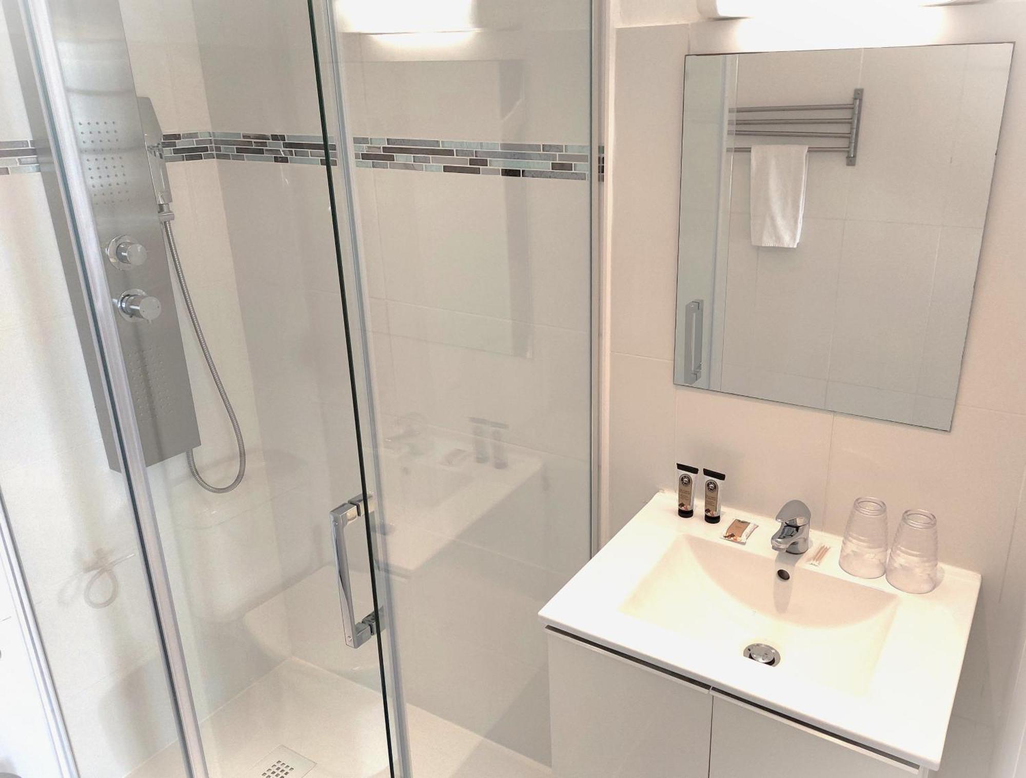 Double Room Jacuzzi