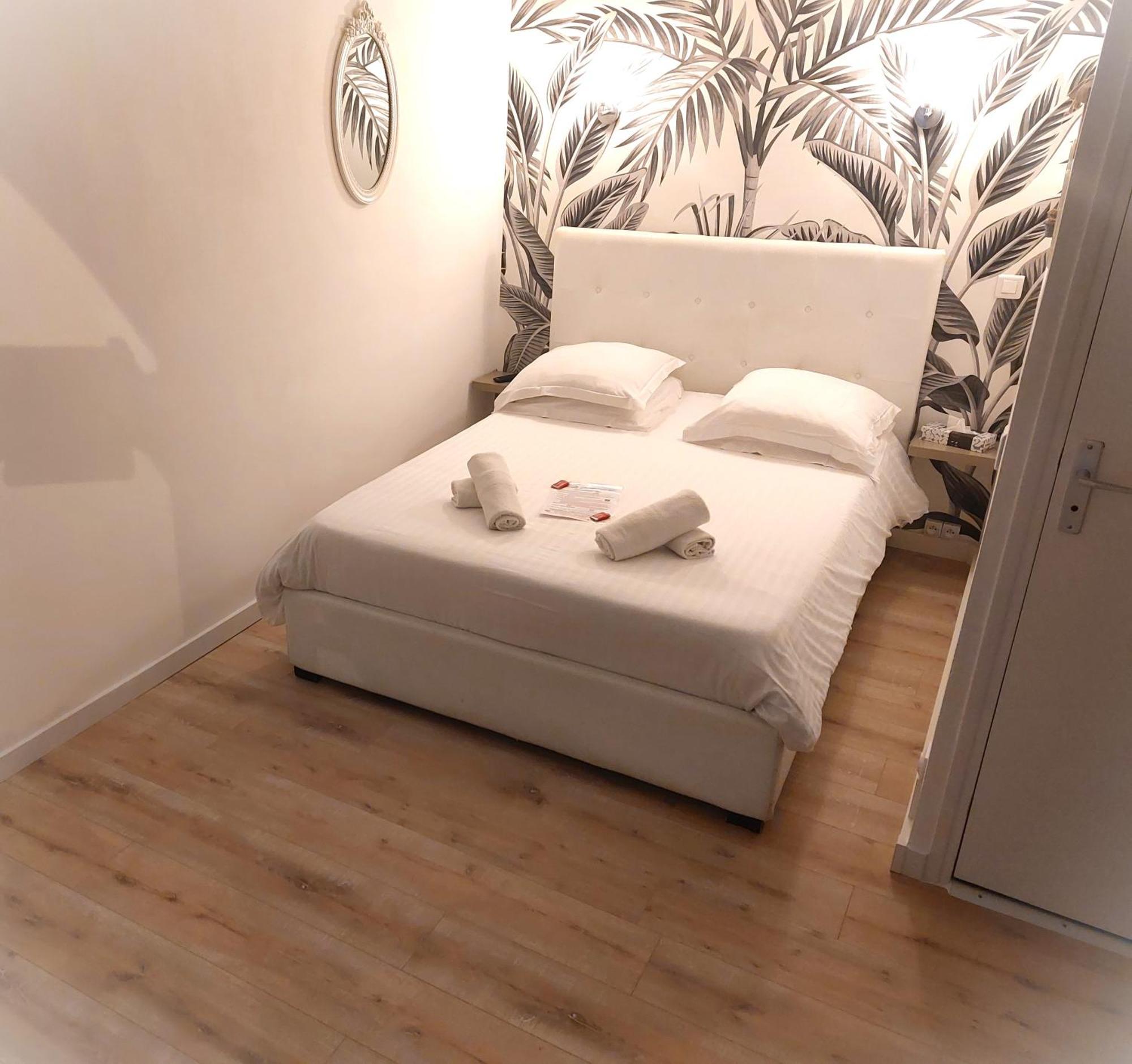 Double Room Jacuzzi