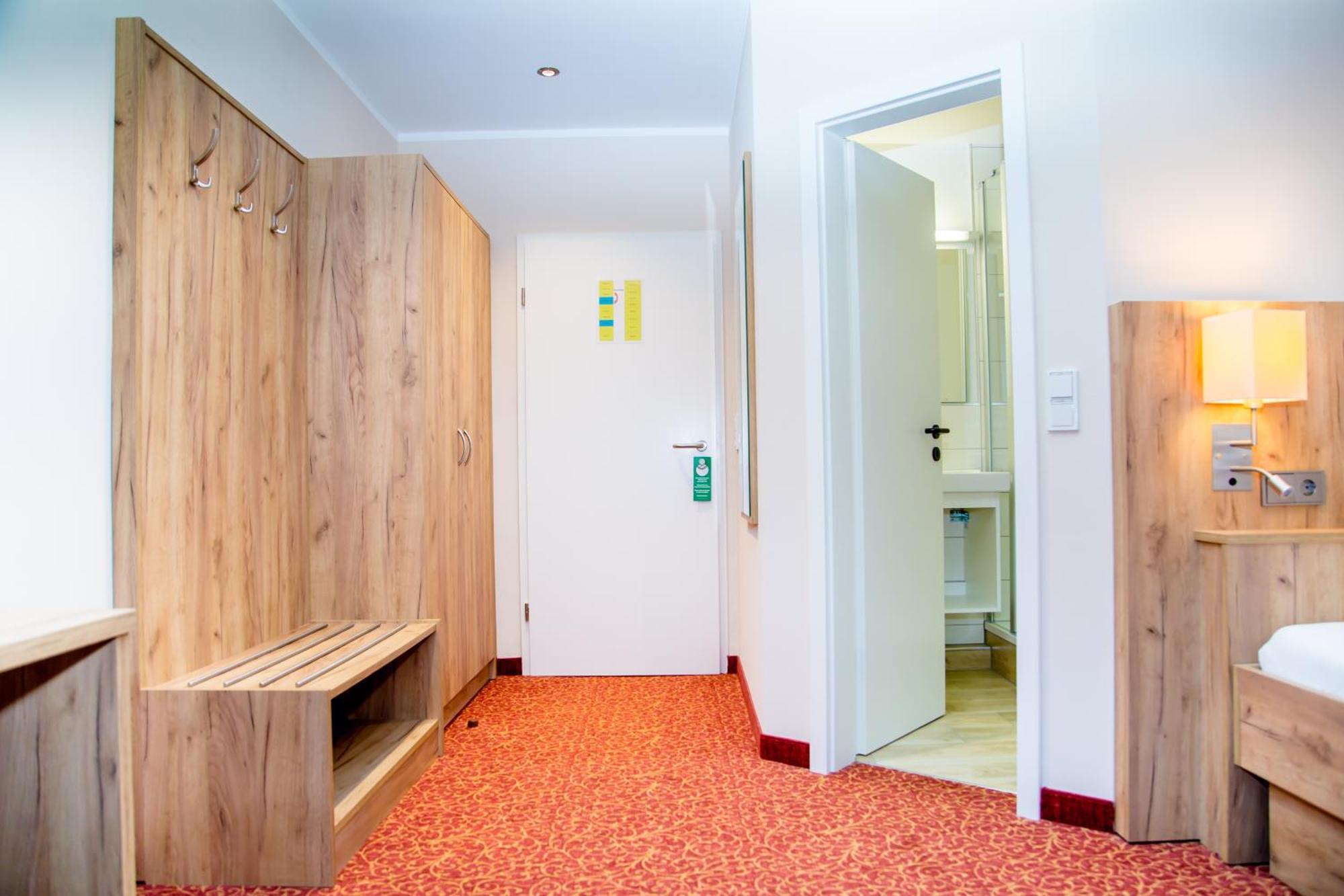 Single Room