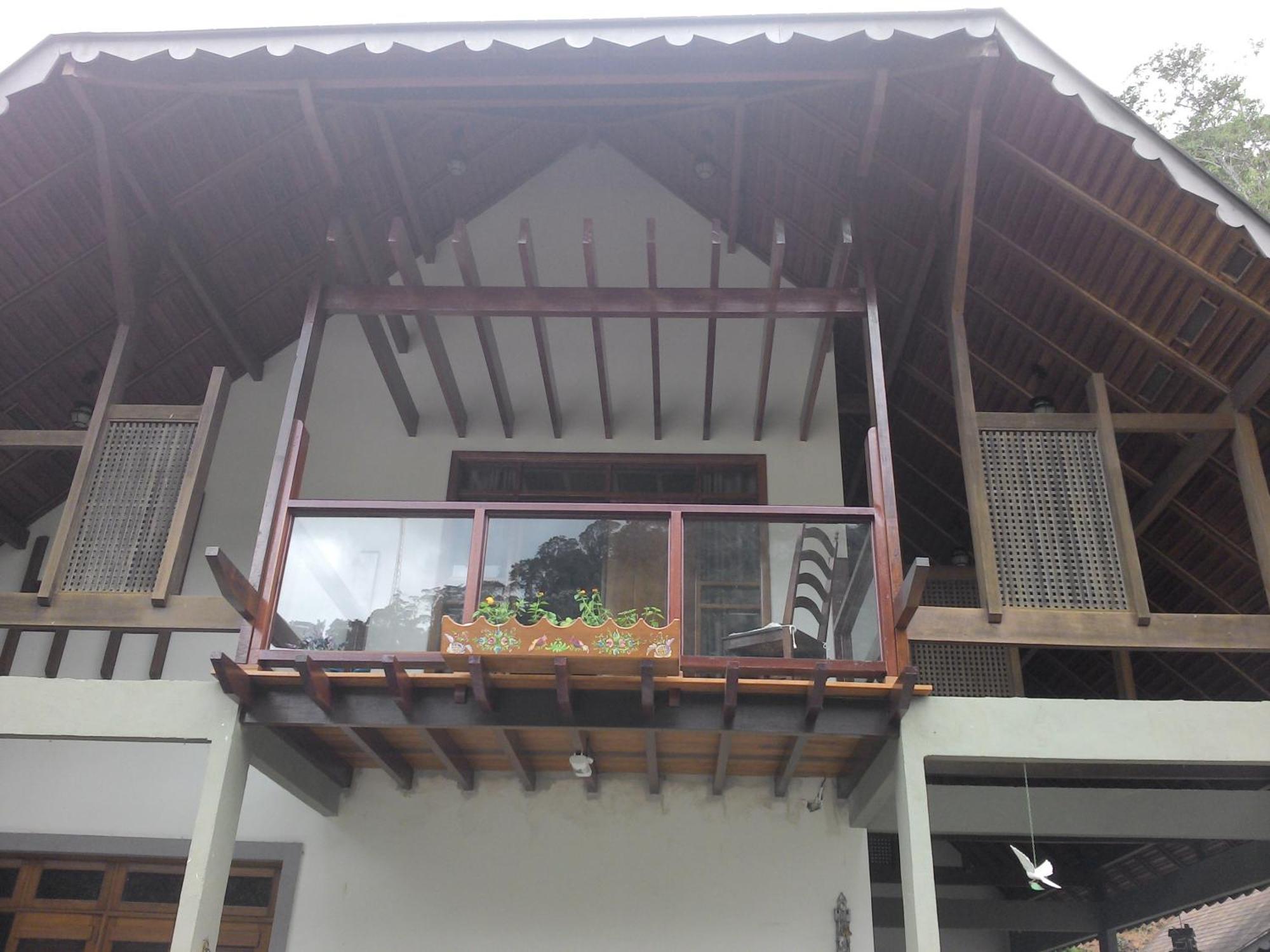 Deluxe Family Suite