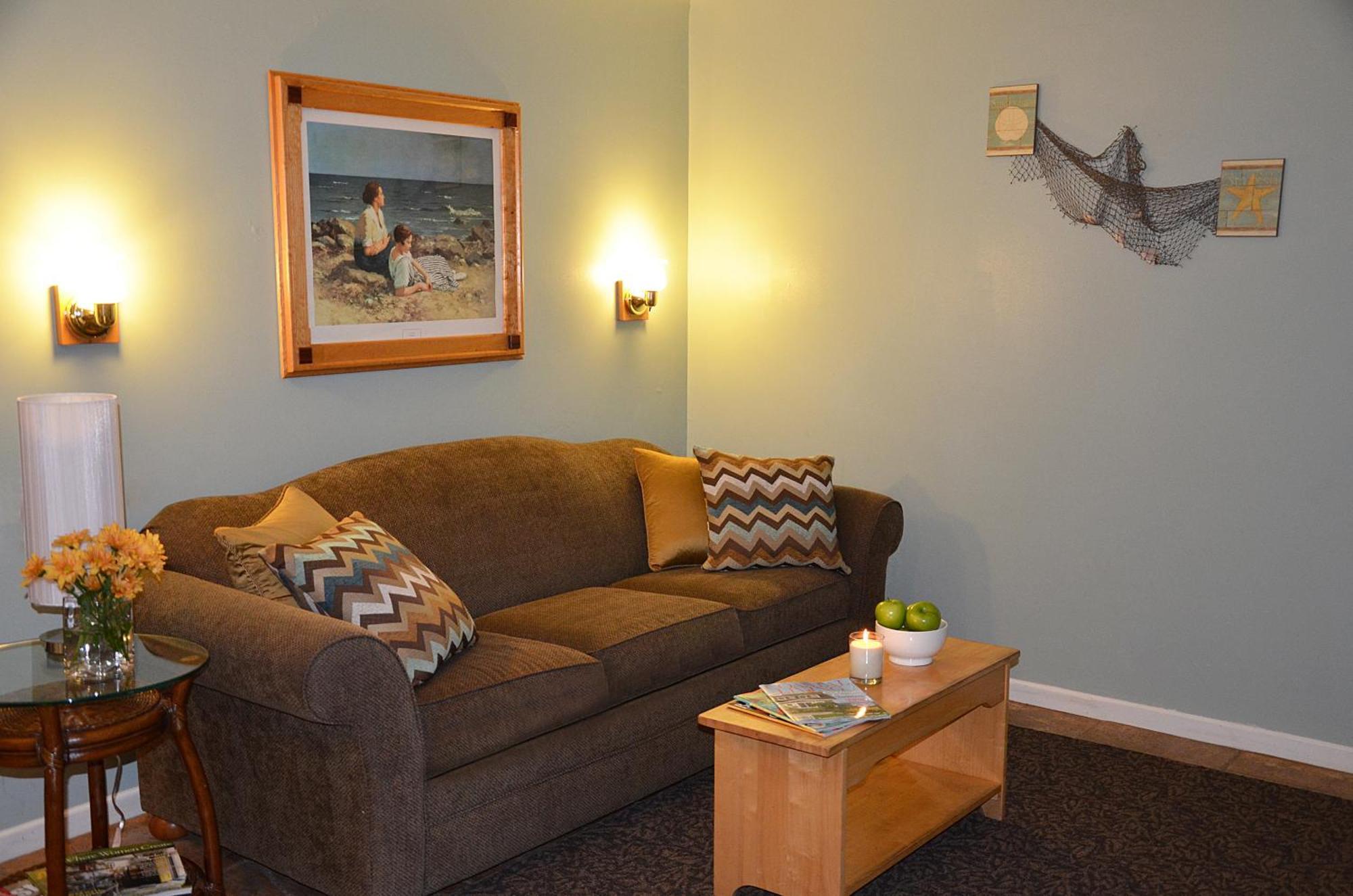 Standard Queen Suite