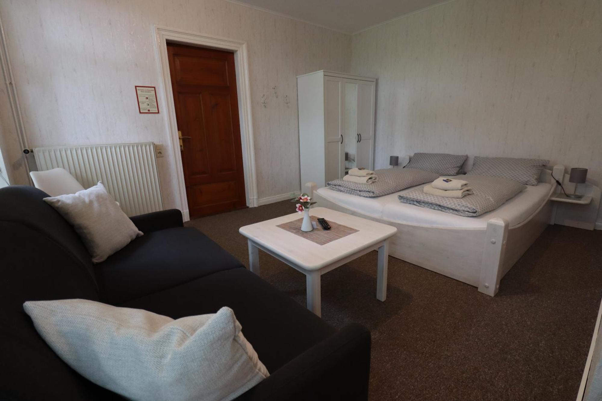 Double Room Private Bathroom