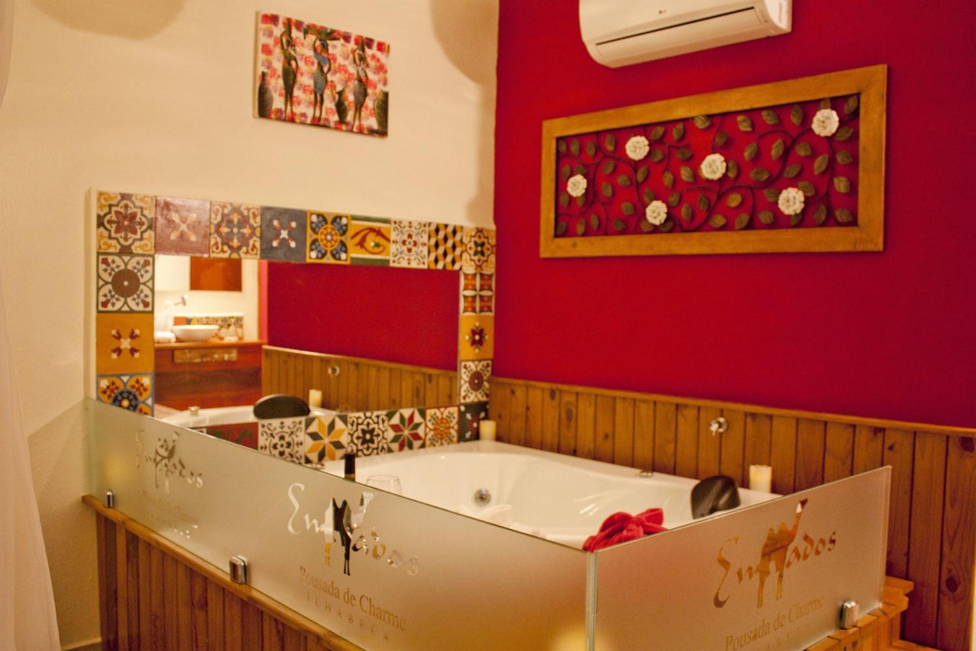 Suite Spa Bath