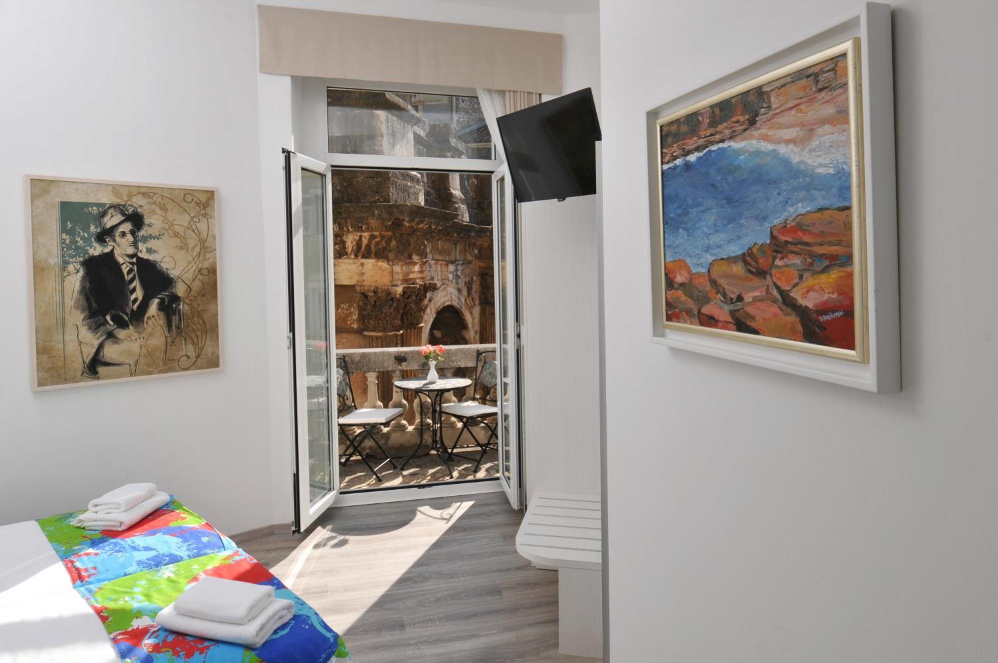 Superior Double or Twin Room Terrace