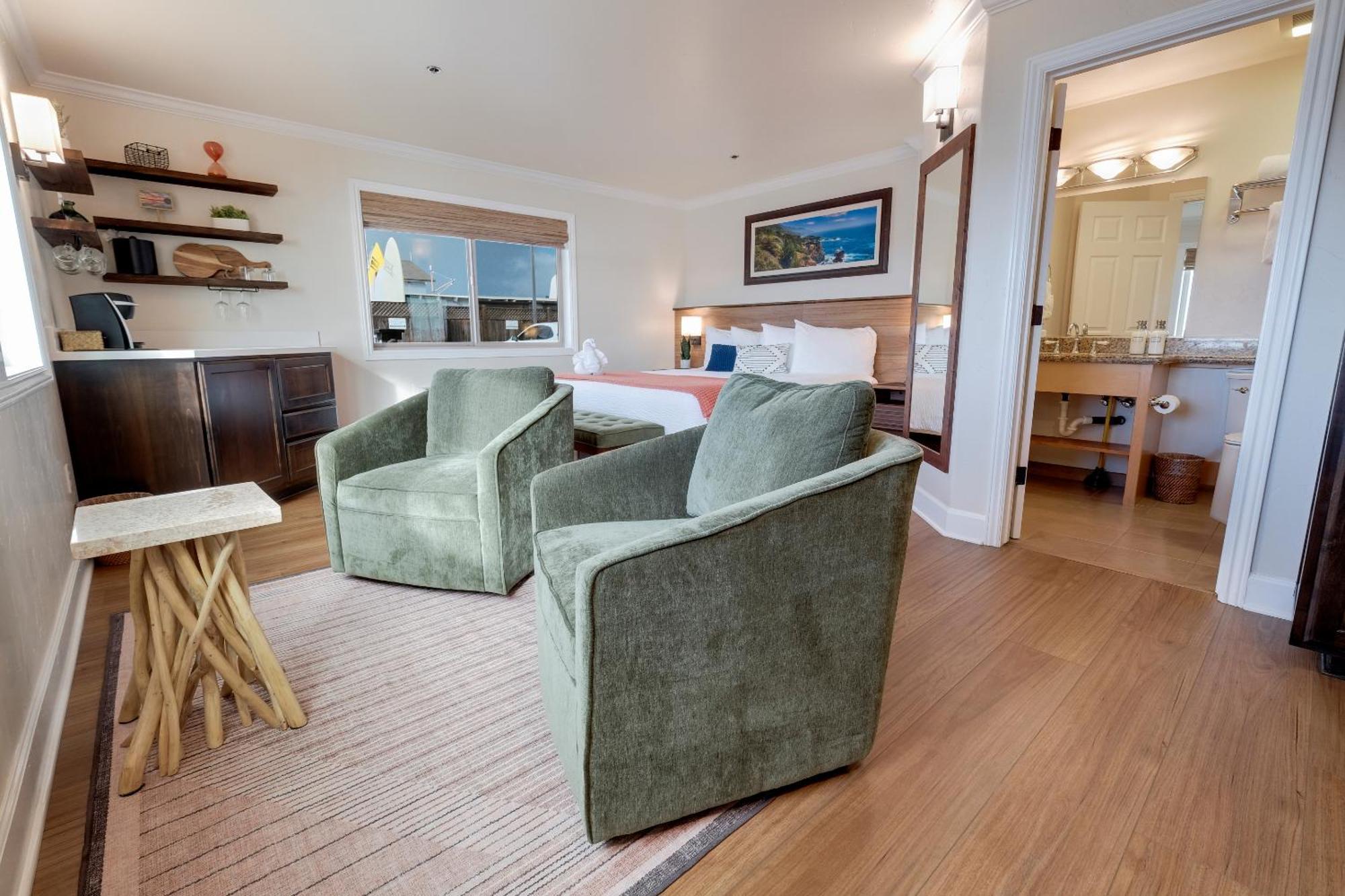 Deluxe Junior Suite