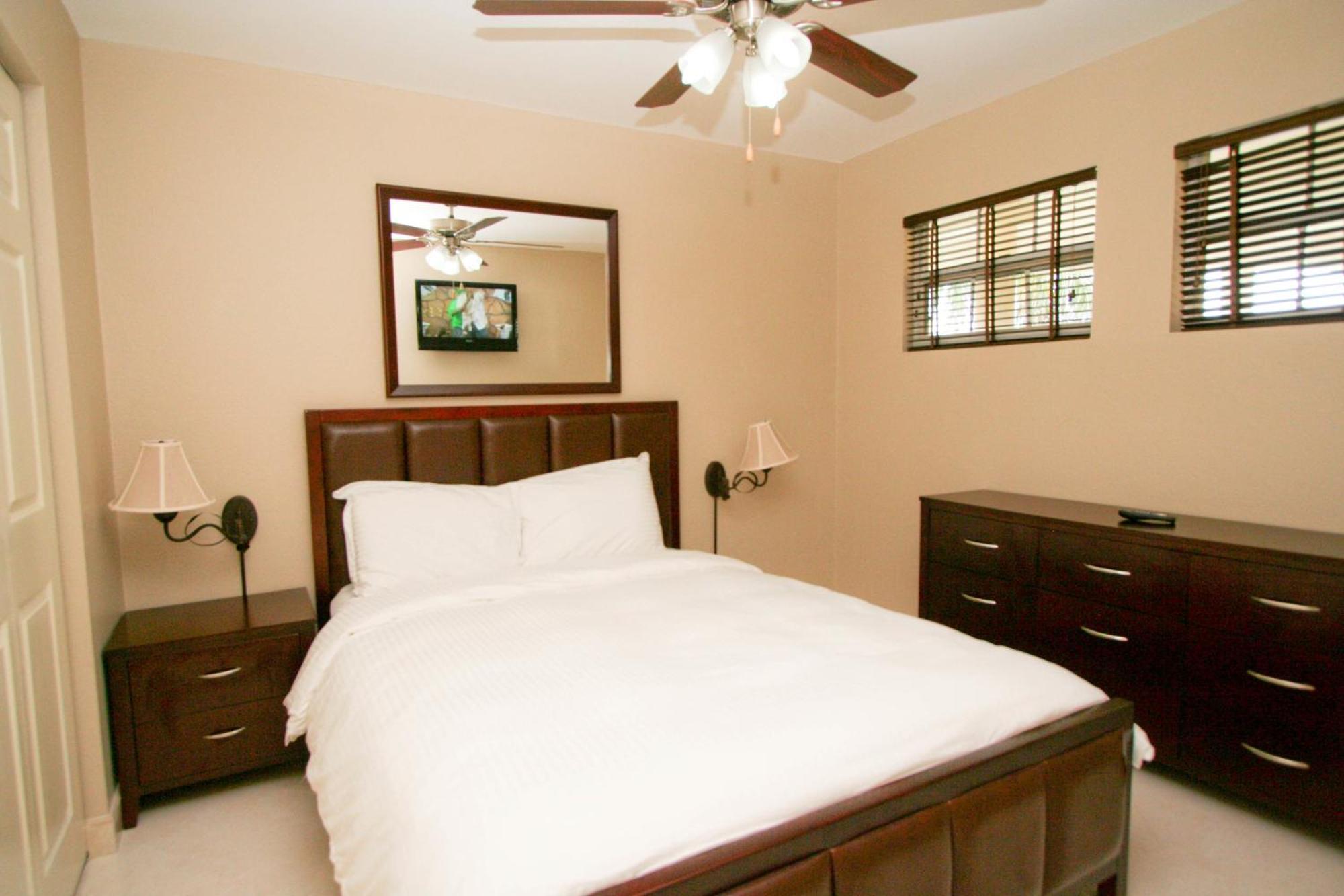 Two-Bedroom Suite Hot Tub