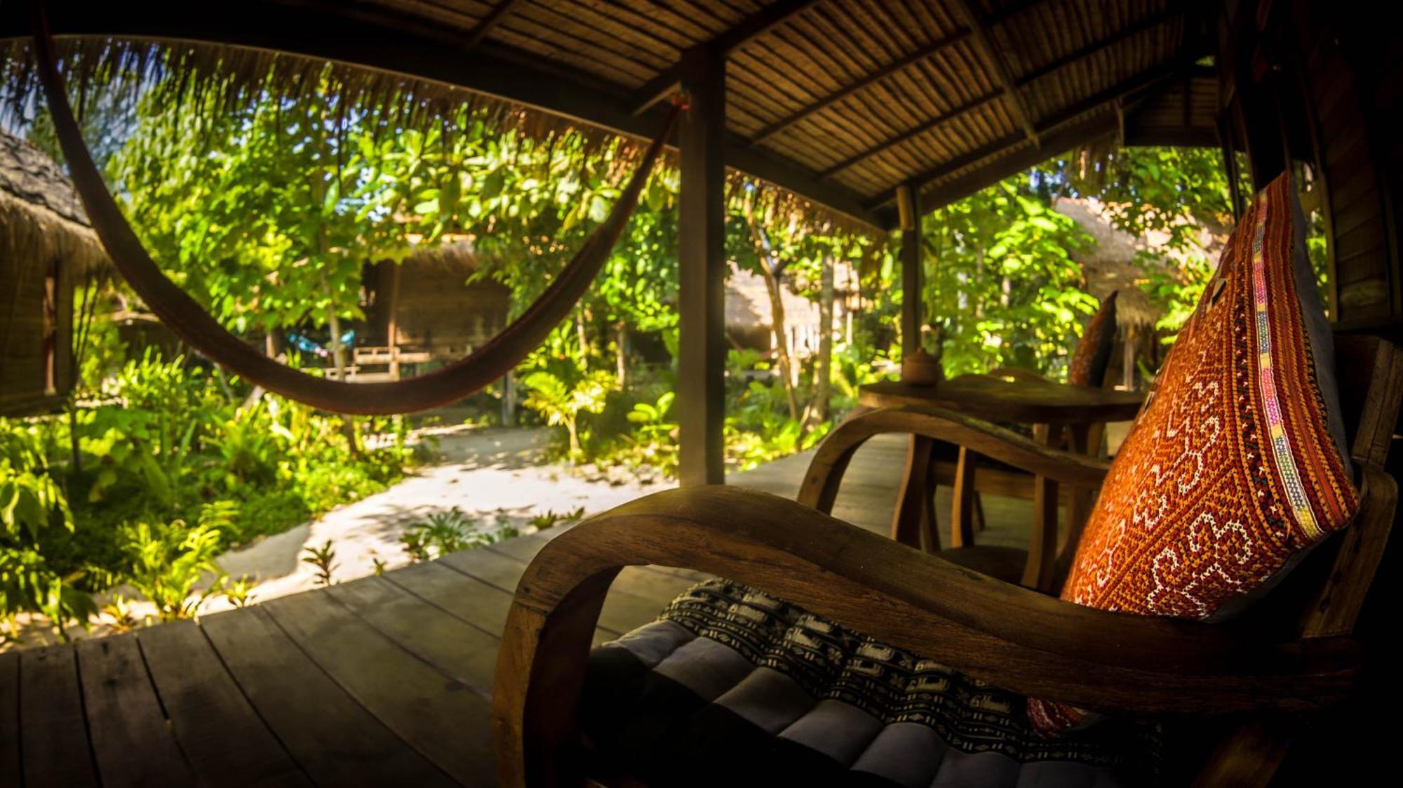 Comfy Bungalow Garden View