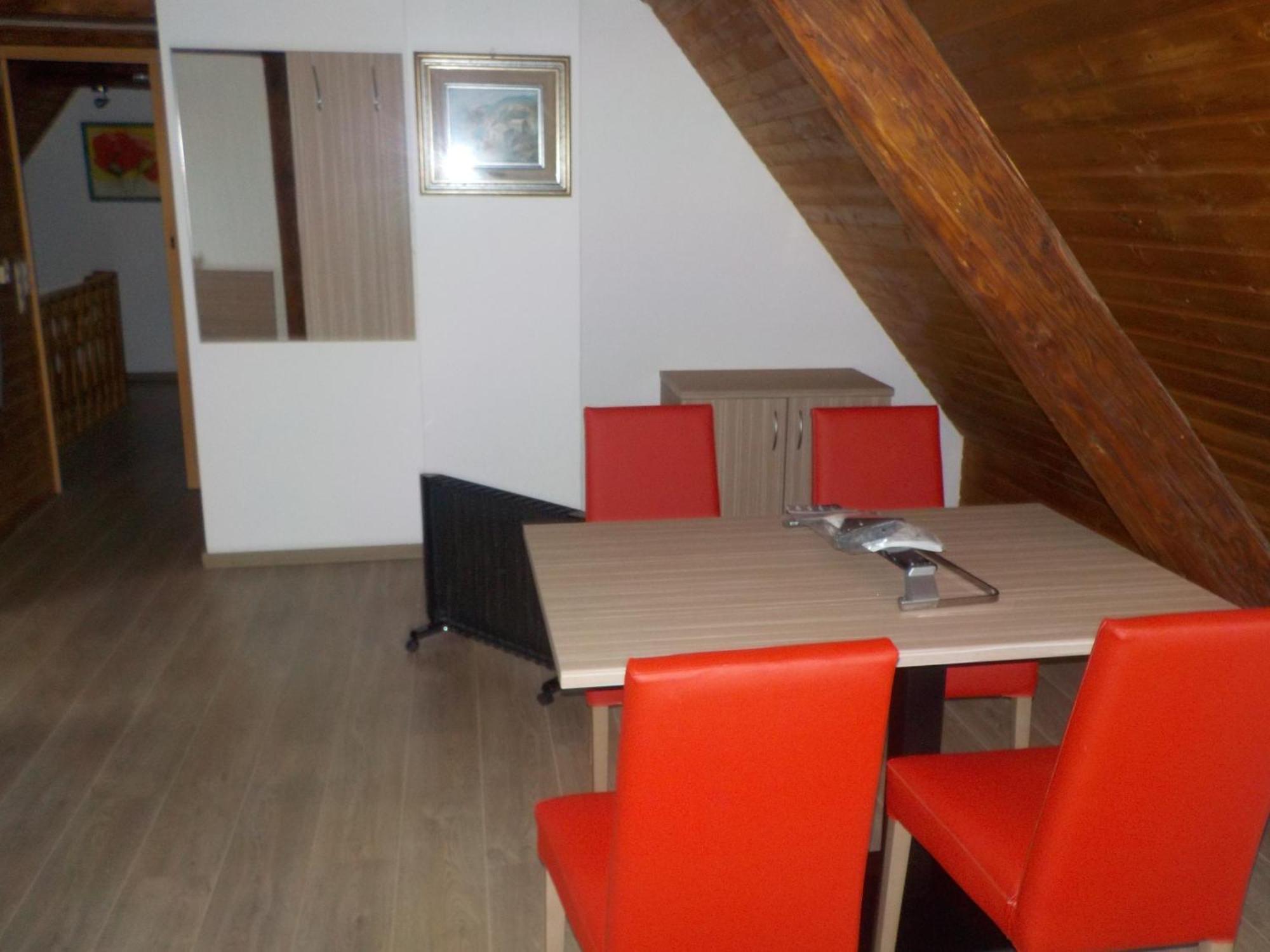 Two-Bedroom Apartment No 5