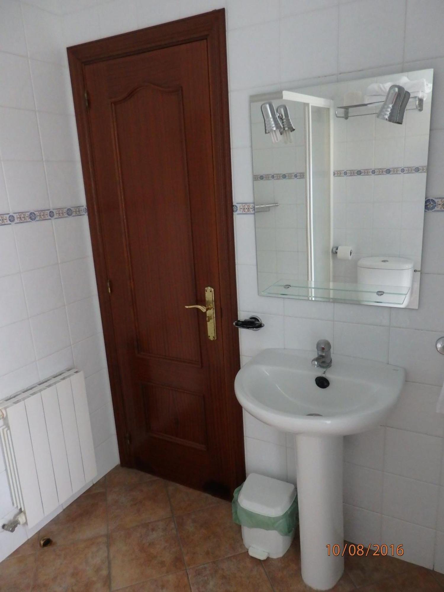 Double Room Private Bathroom