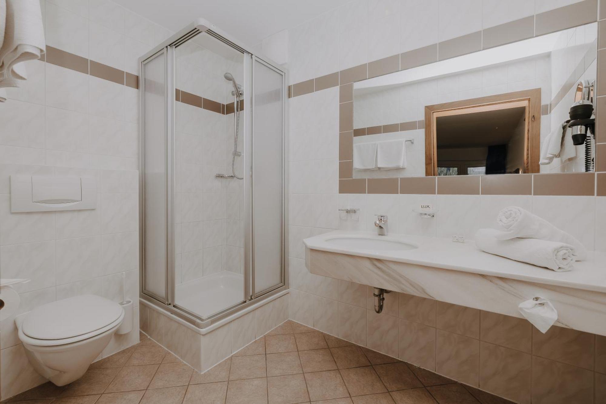 Basic Double Room
