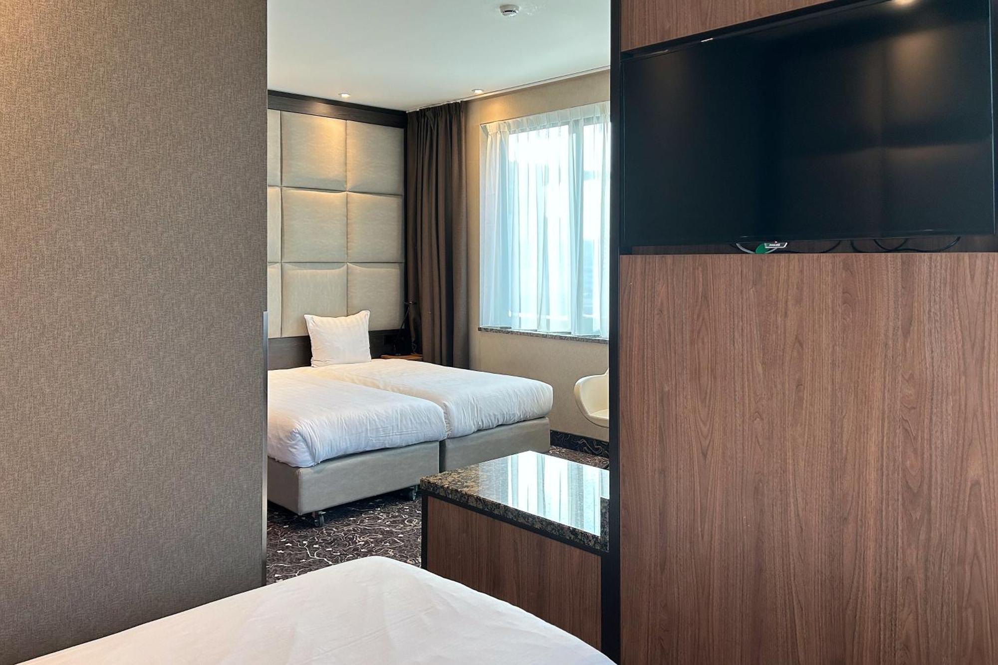 Triple Room,1588310216:JPEG