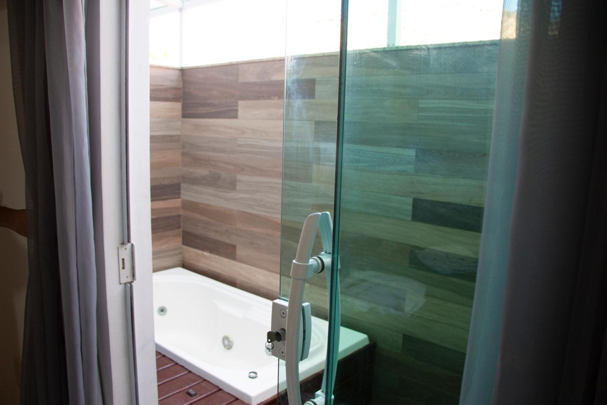 Double Room Spa Bath