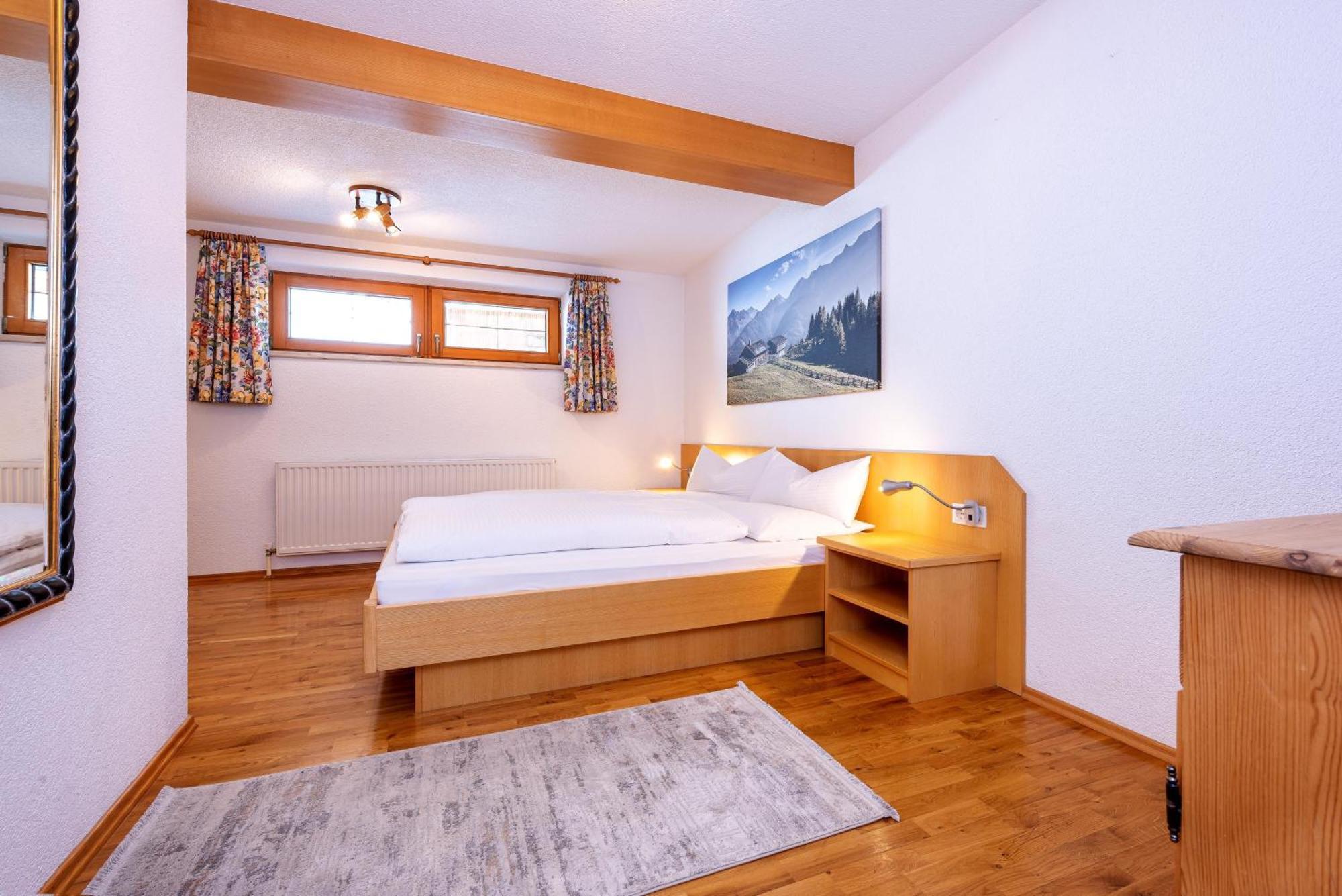 Apartment Mountain View