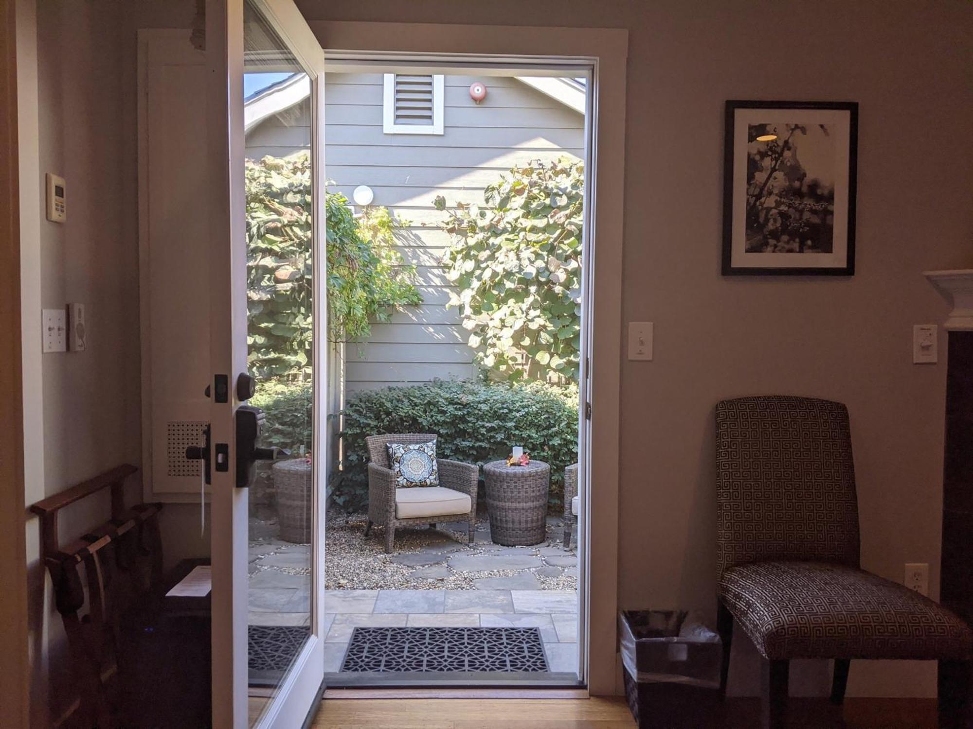 One-Bedroom Cottage