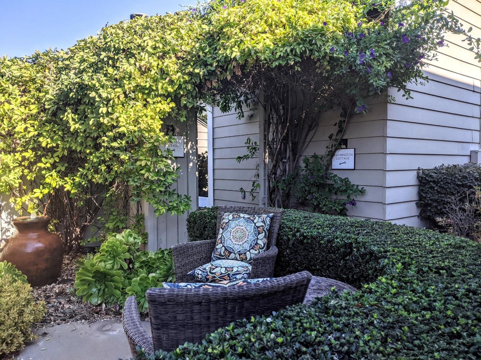 One-Bedroom Cottage