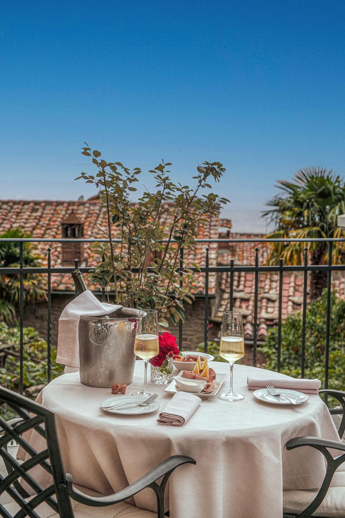 Deluxe Double Room Terrace