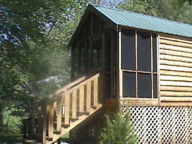 Cedar Cabin River View