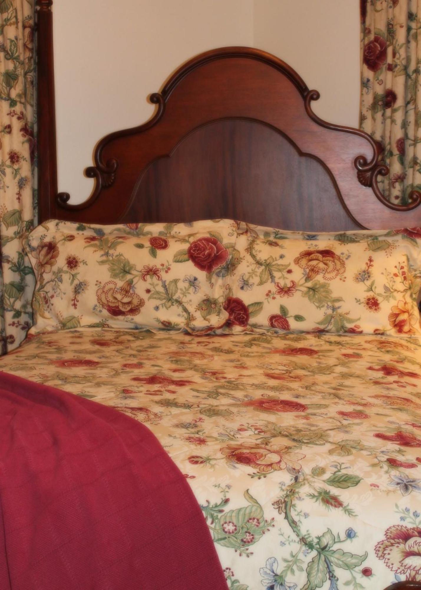 Queen Suite