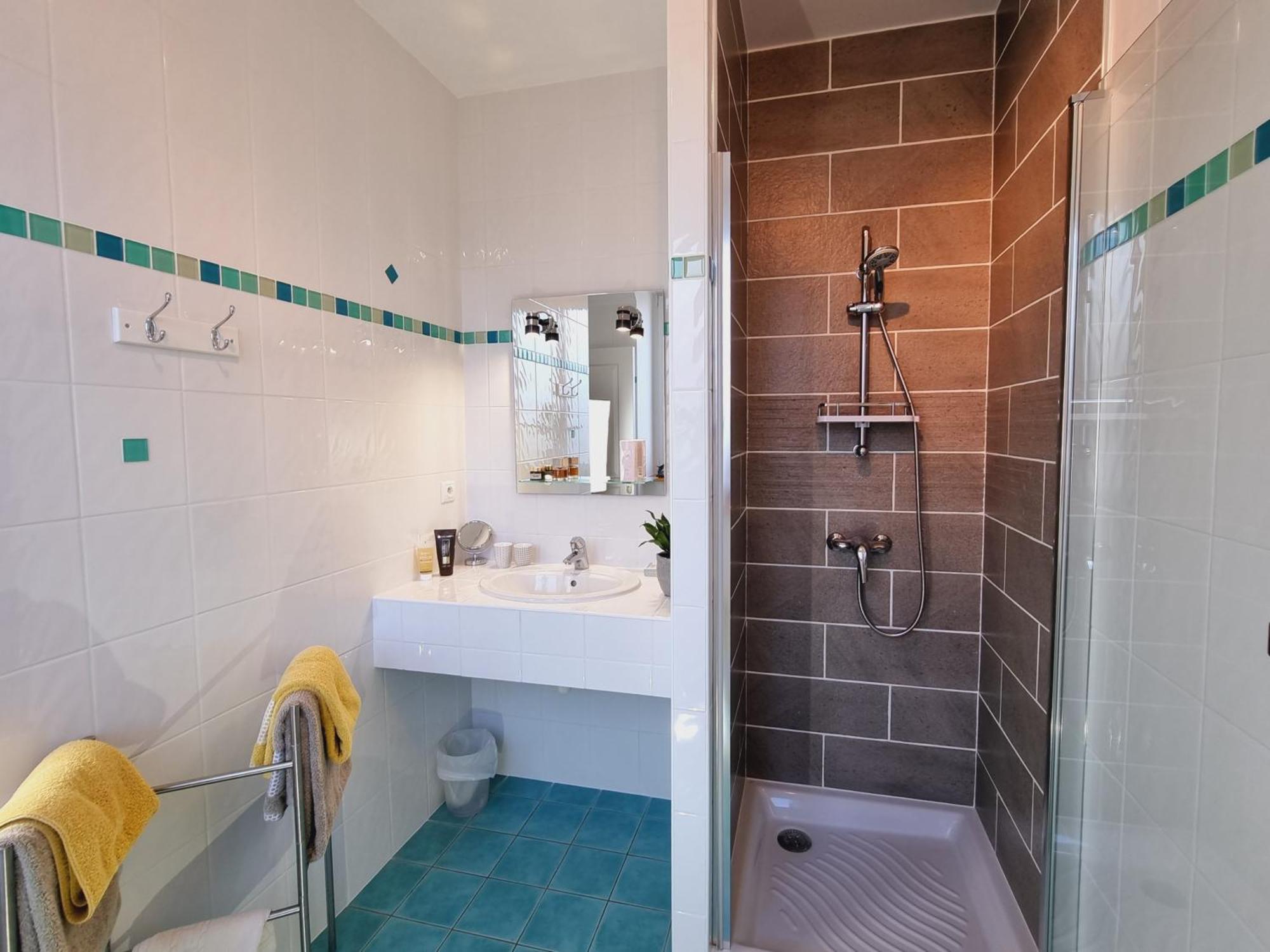 Deluxe Double Room Side Sea View