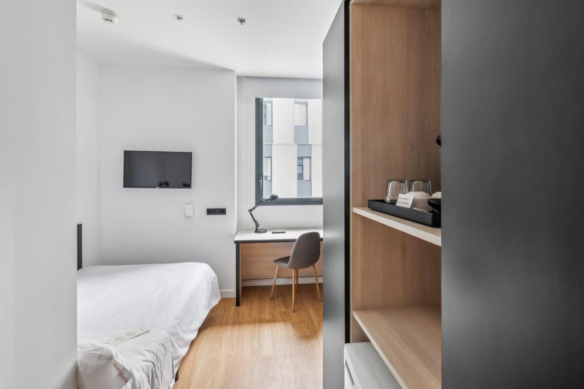 Deluxe Single Room