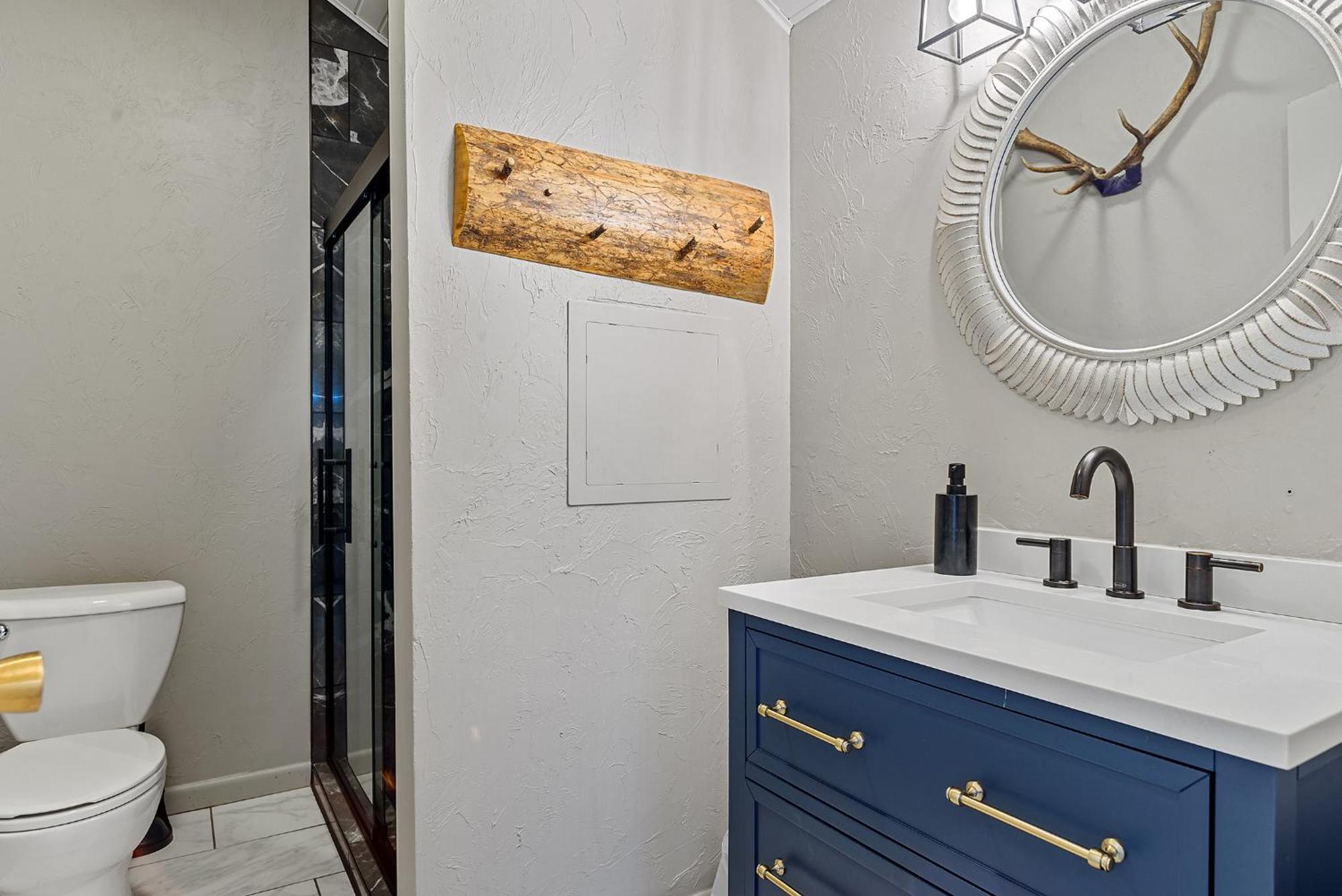 King Suite Spa Bath