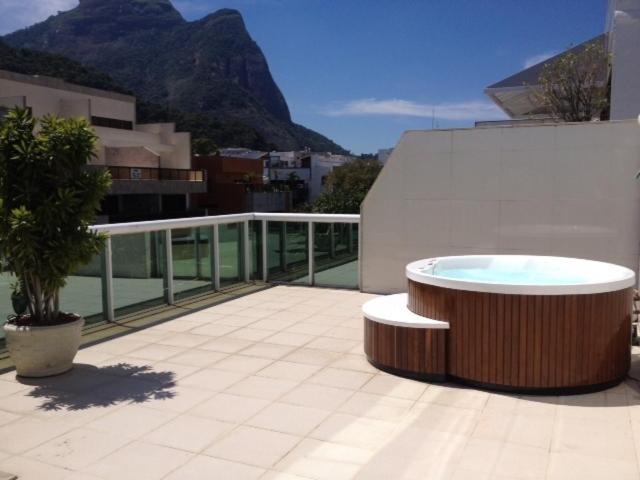 Penthouse Apartment