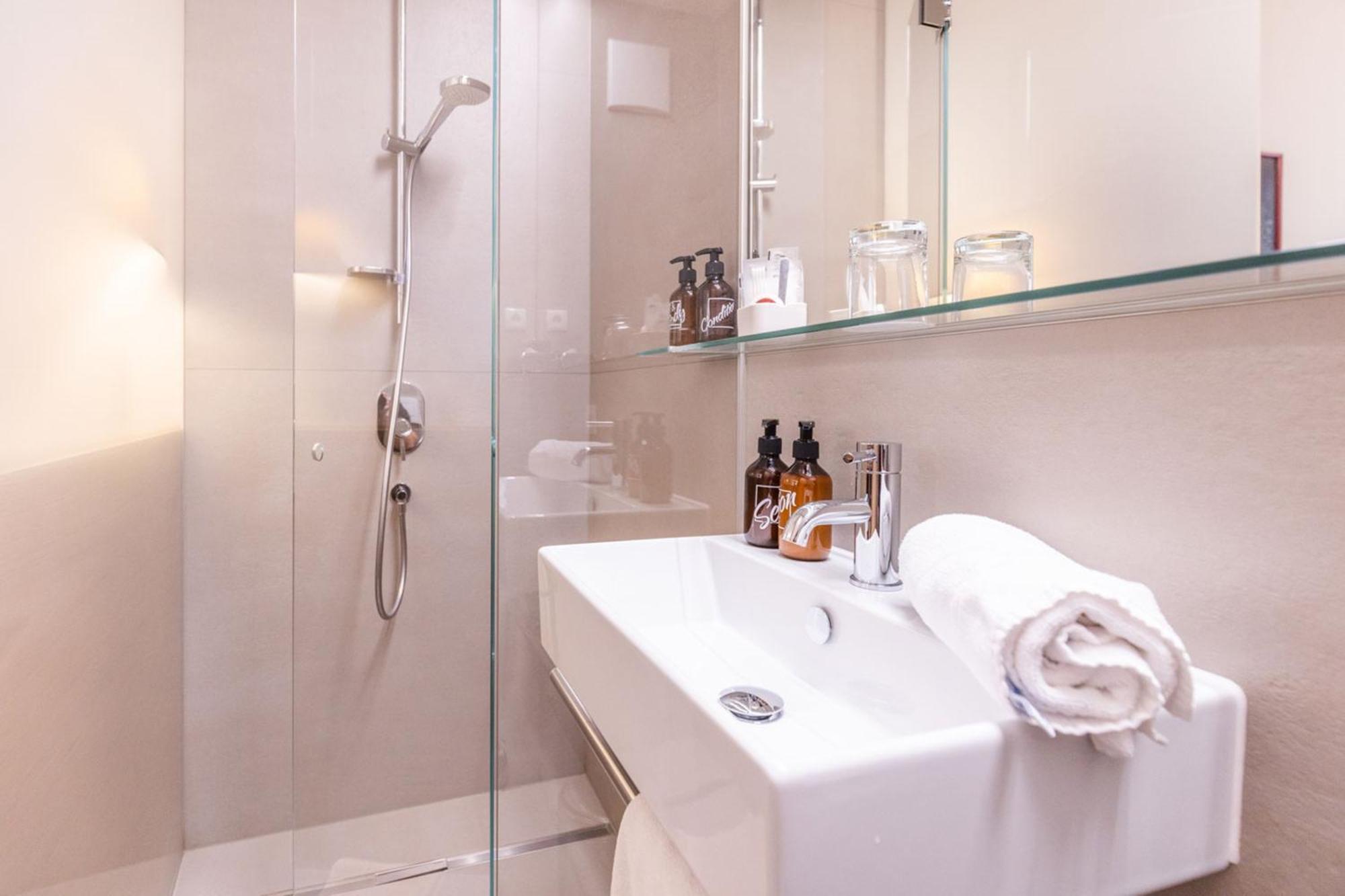 Small Single Room