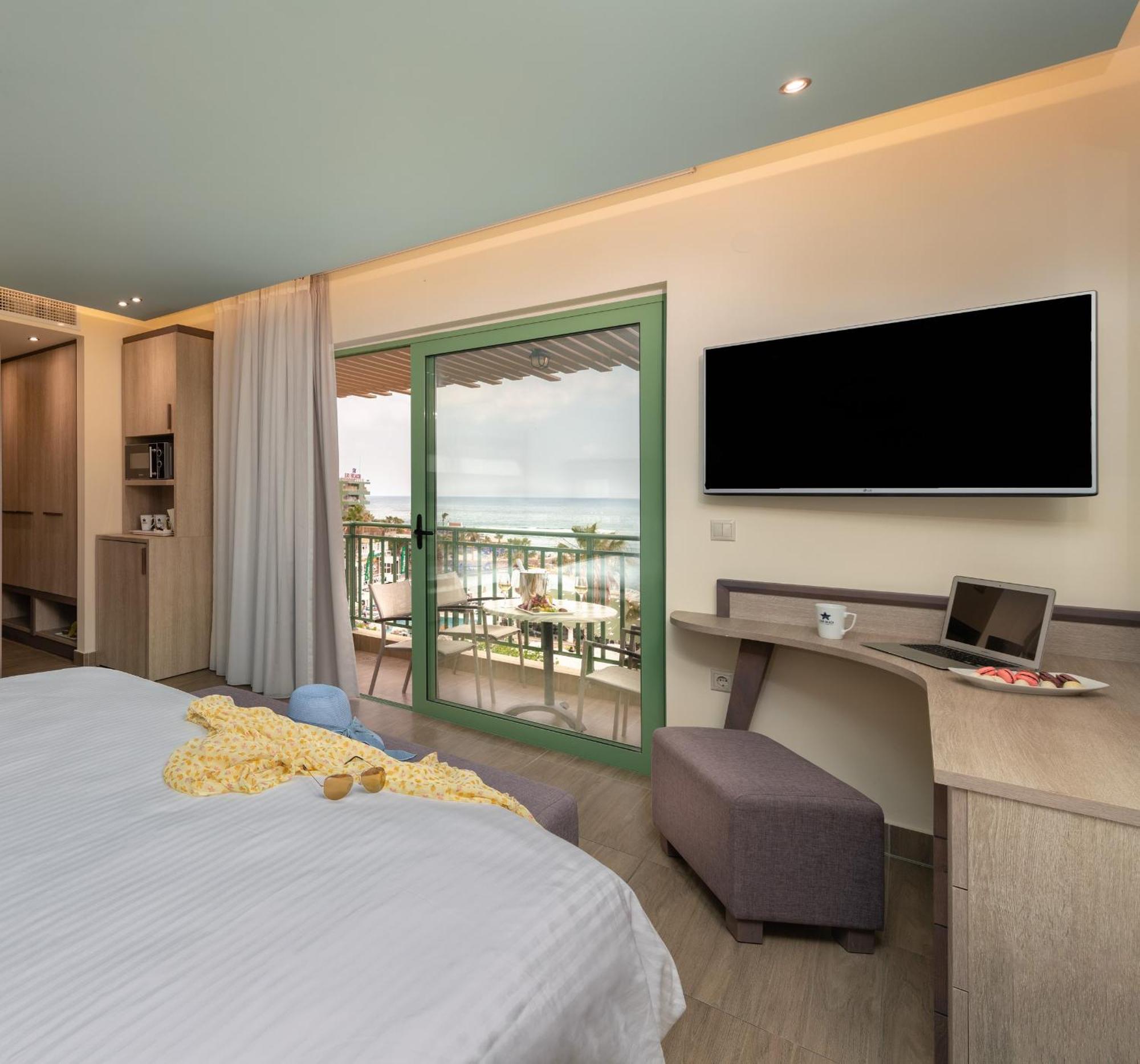 Double Room with Sea View,1742644783:JPEG