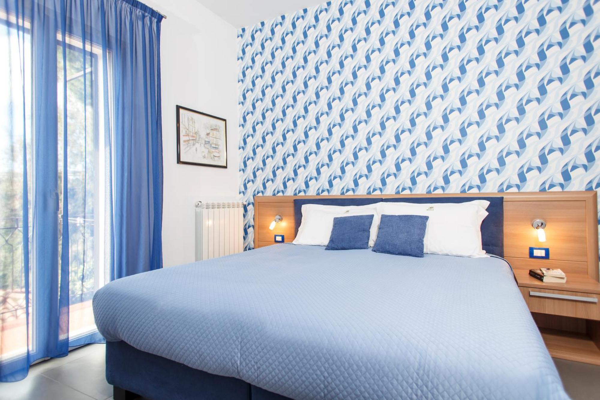 Double or Twin Room Balcony