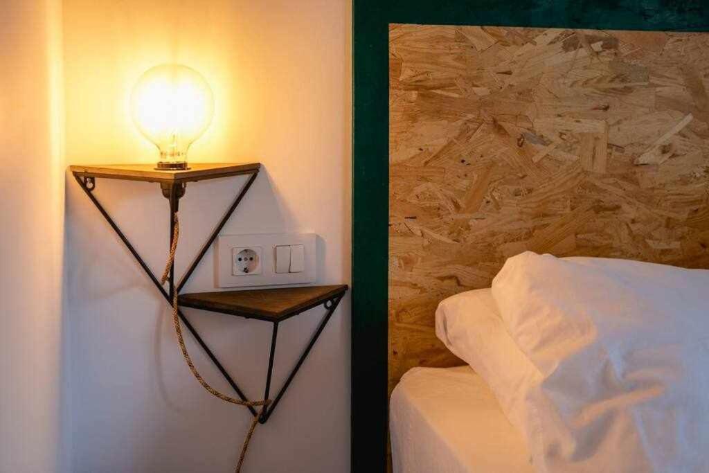 Deluxe Double Room Shower