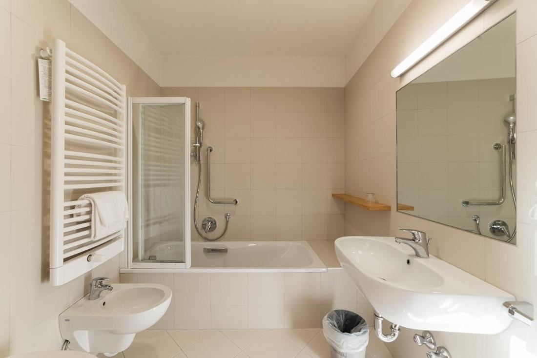 Superior Single Room Balcony