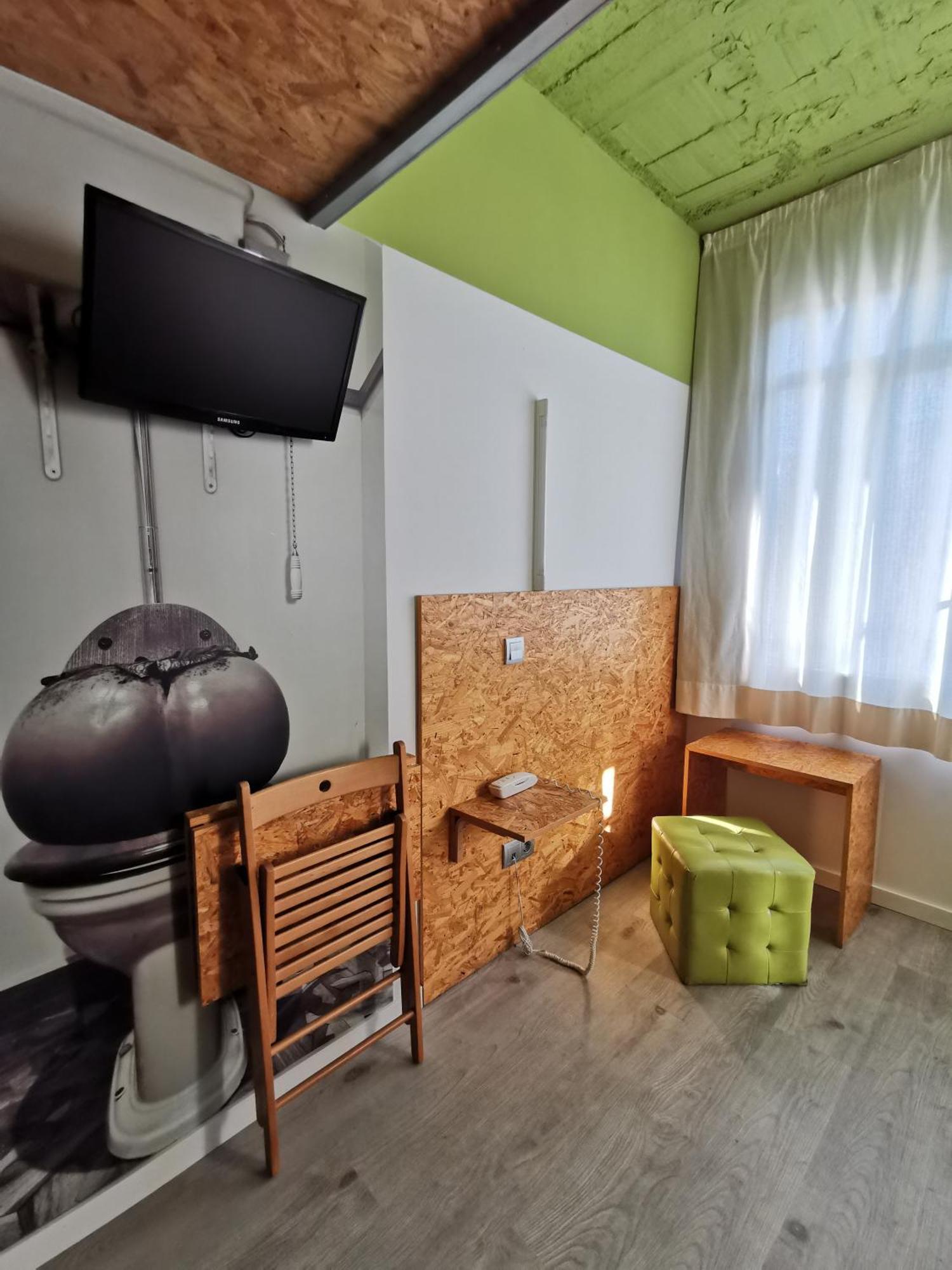 Single Room