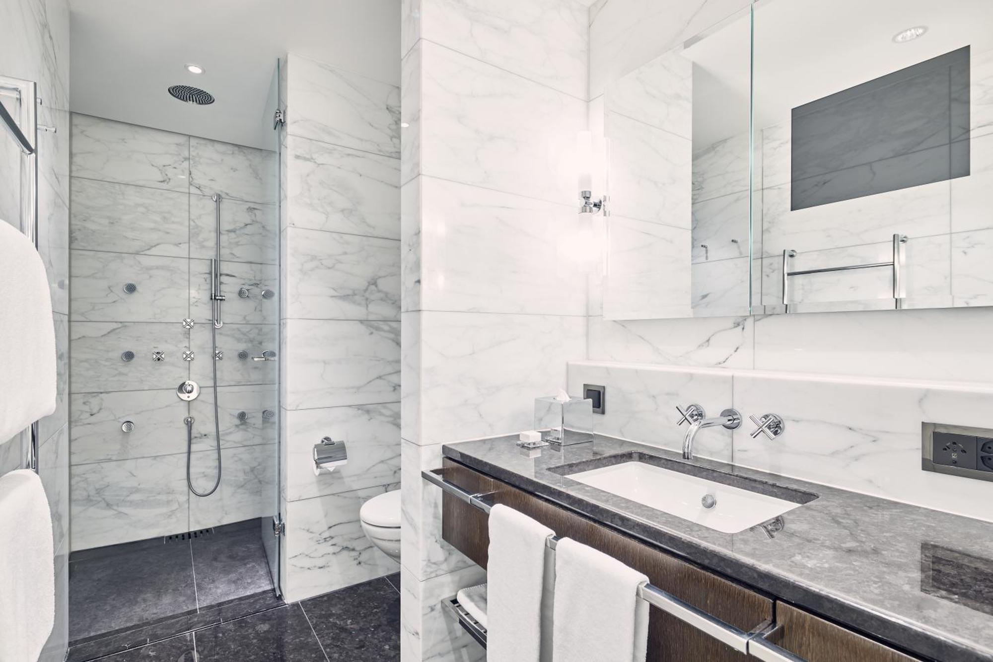 Superior Single Room