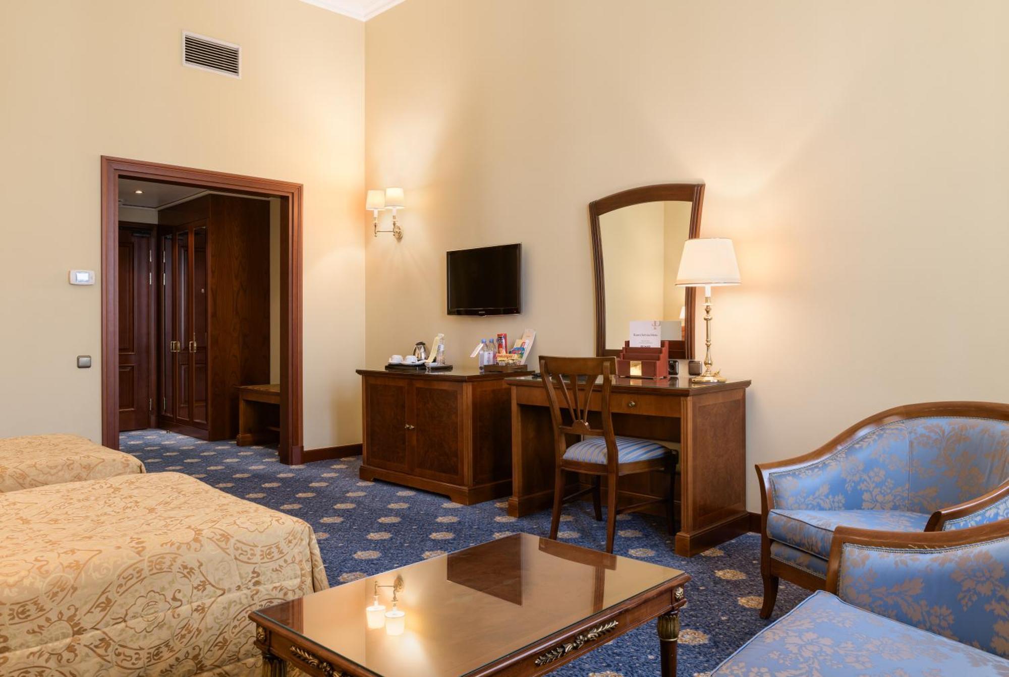 Premier Twin Room