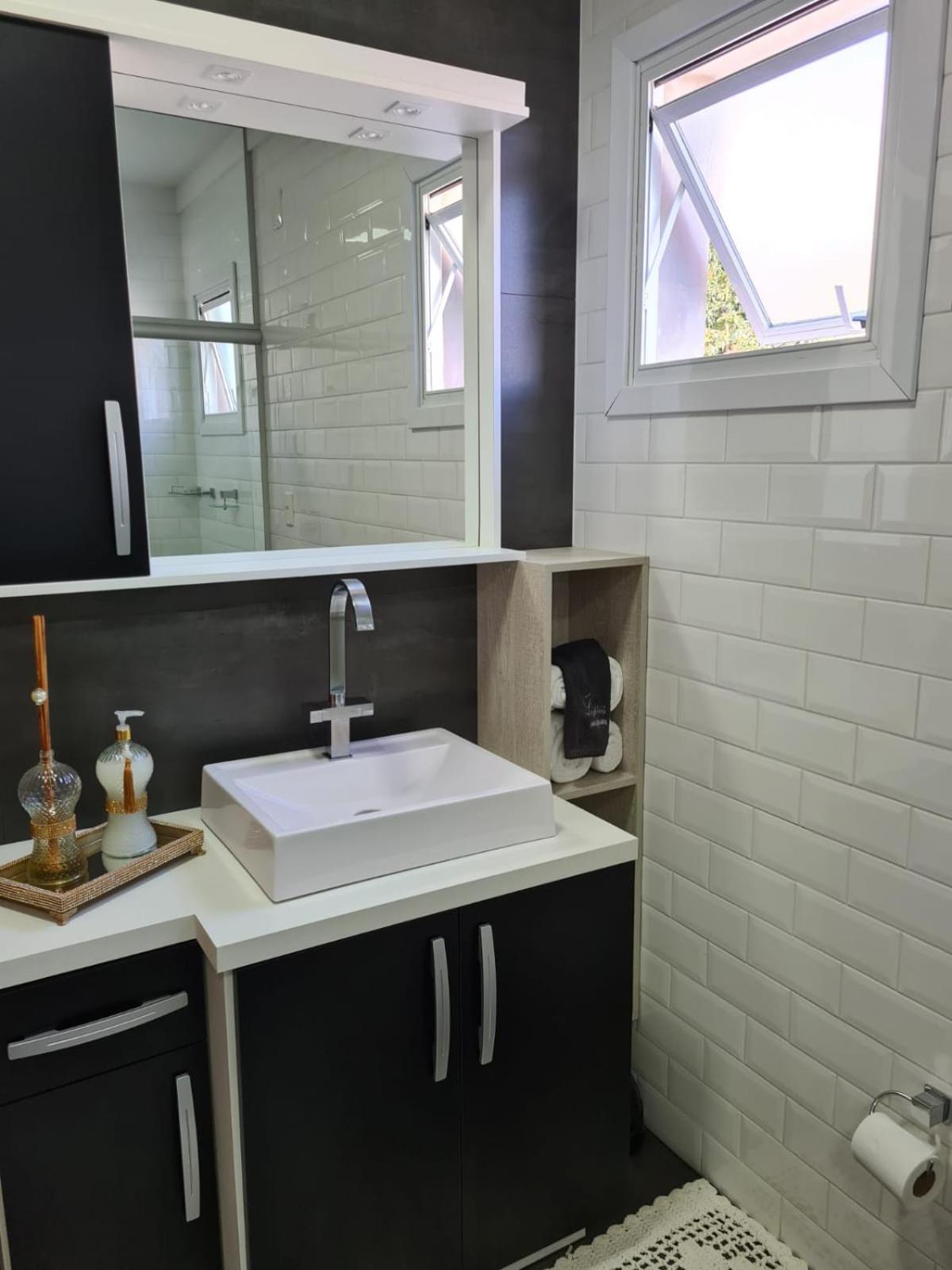 Deluxe Double Room Bath