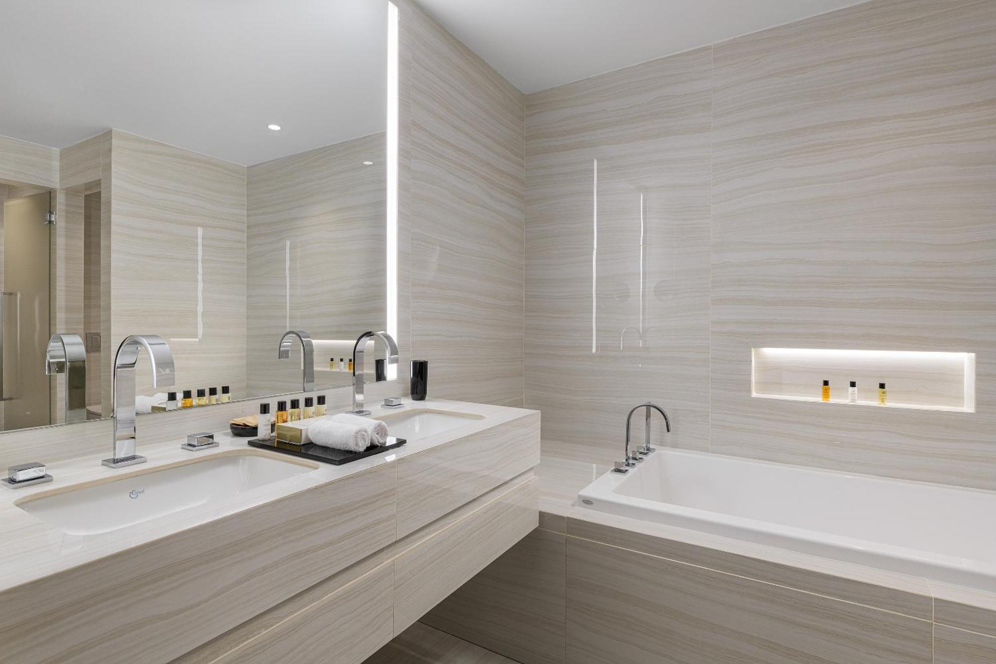 Penthouse Suite Sea View
