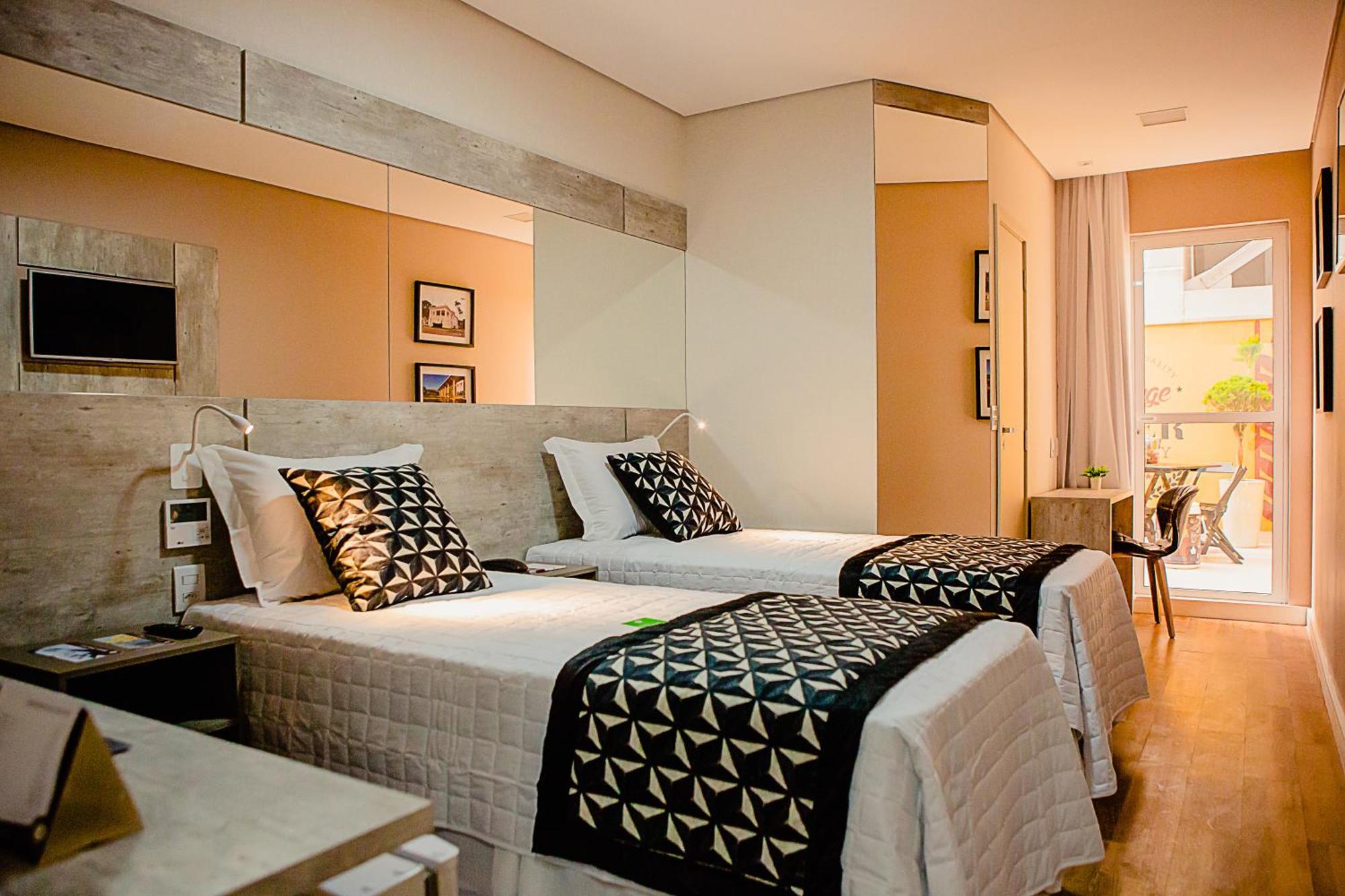 Double or Twin Room Balcony