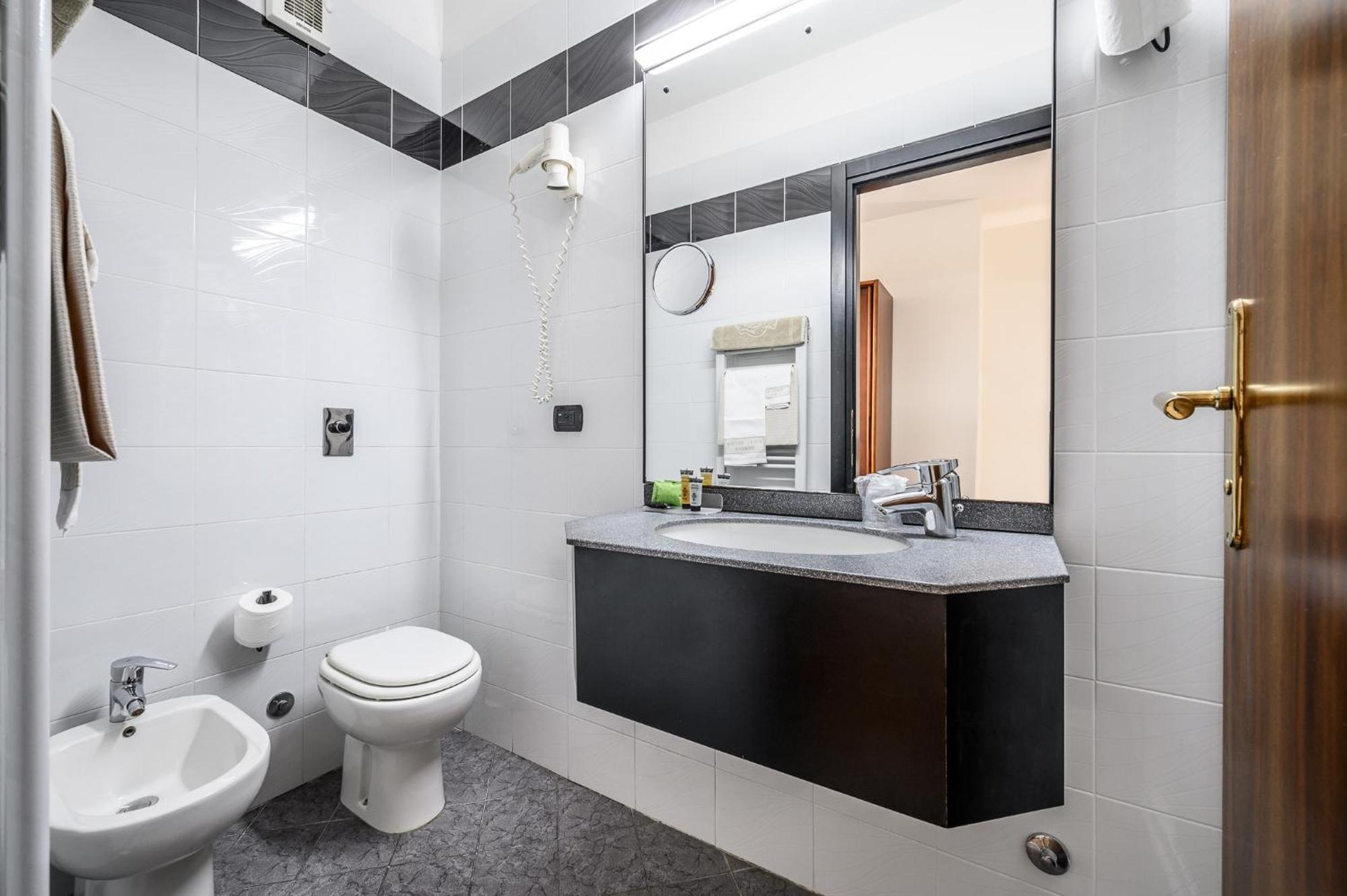 Small Single Room
