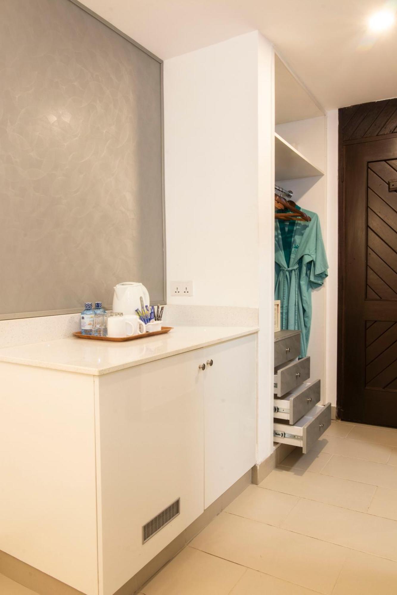 Superior Balcony Room