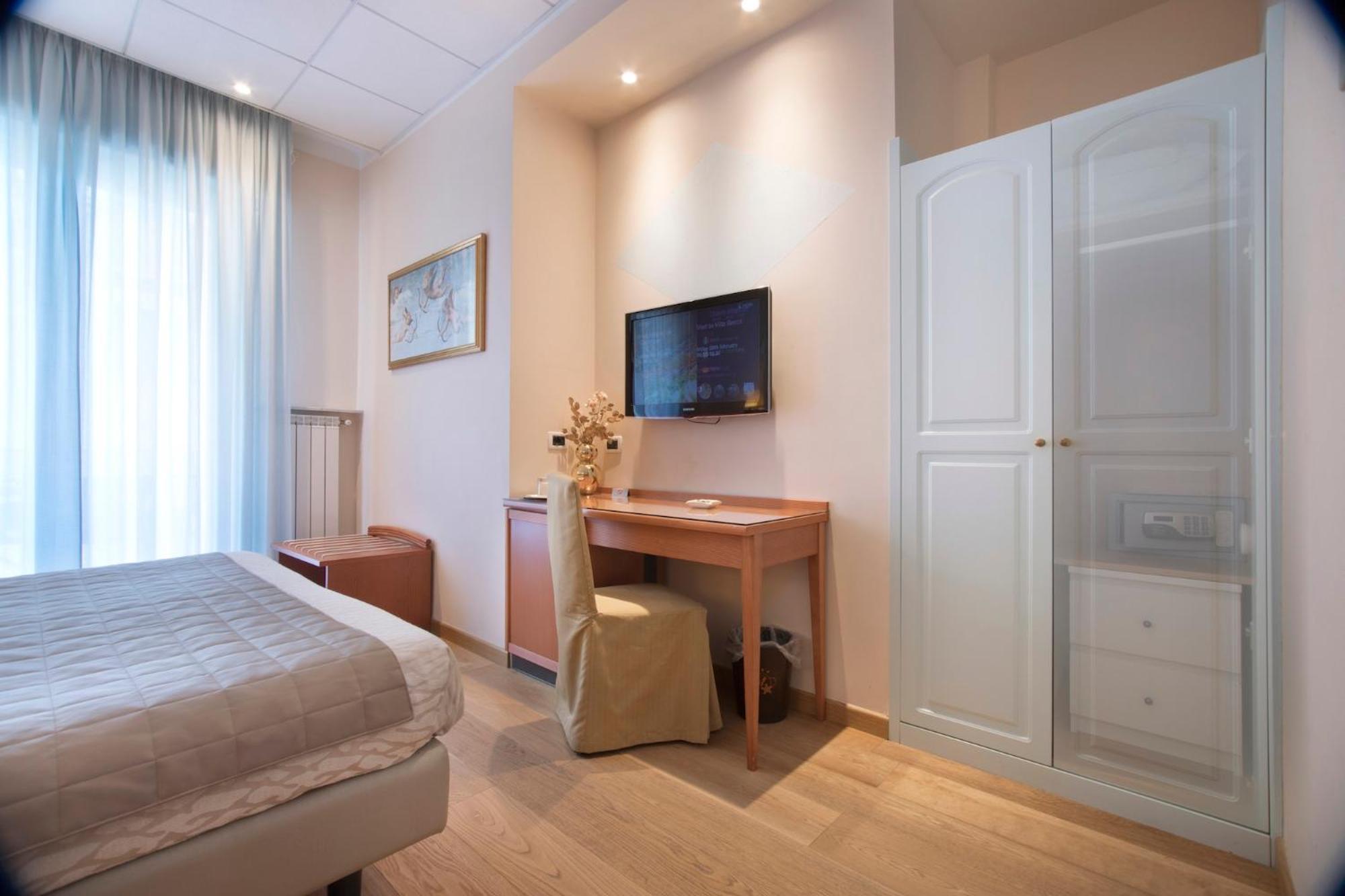 Economy Double Room